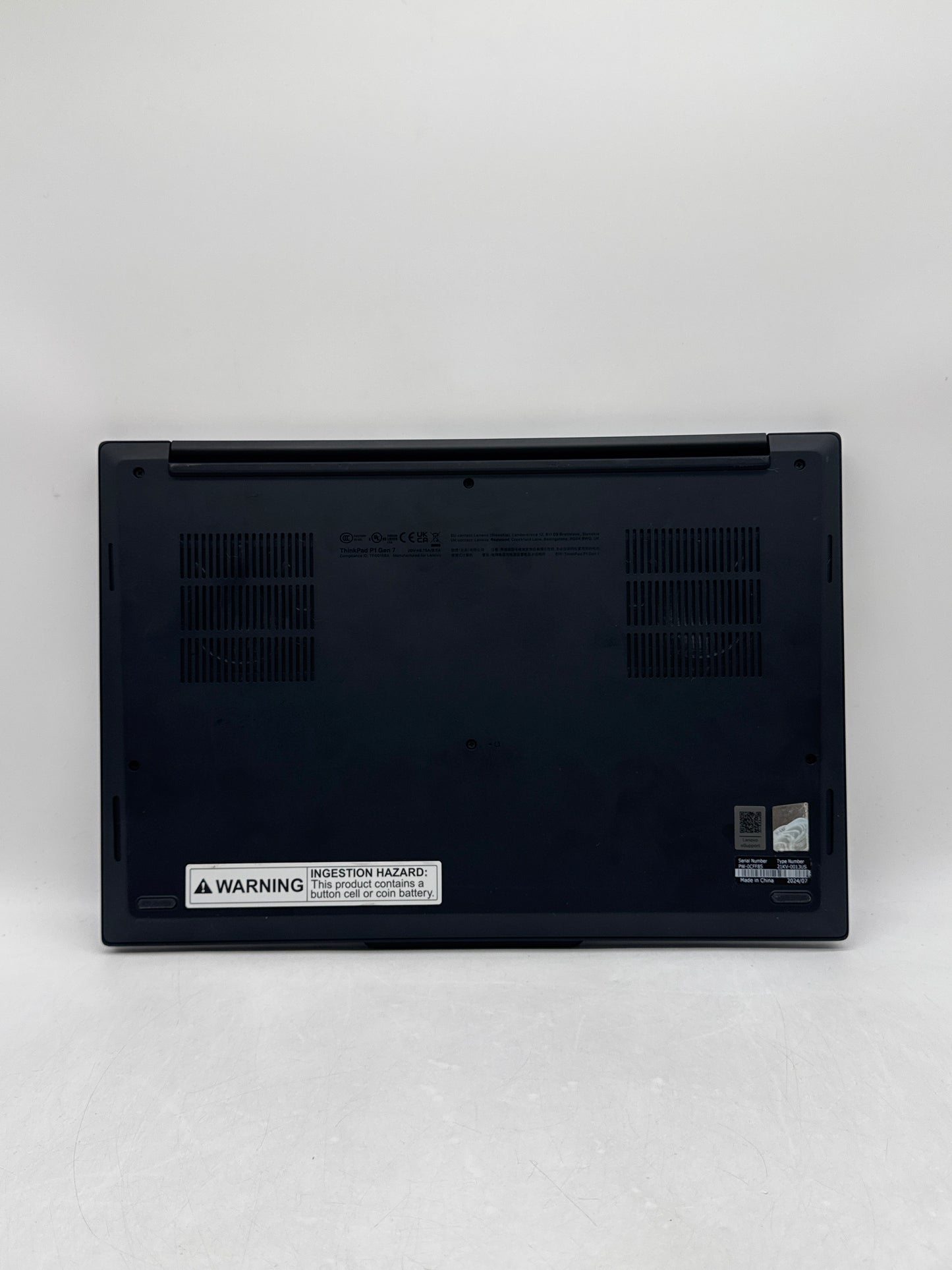 Lenovo ThinkPad P1 Gen 7 16" Core Ultra 7 155H 1TB 32GB RAM RTX 2000 Ada - No OS