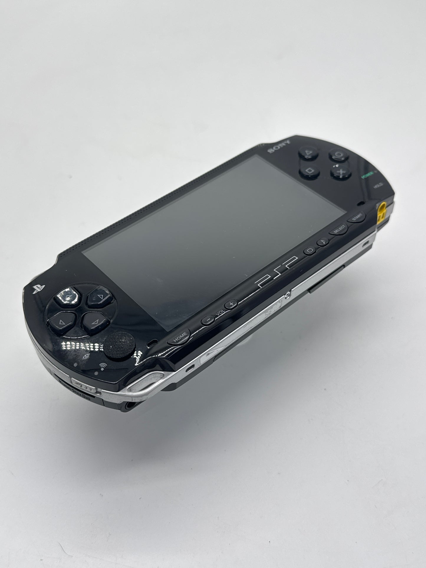 Sony PSP-1000 Piano Black Console #79 No Charger Cracked Back Bad Disc Drive AS IS