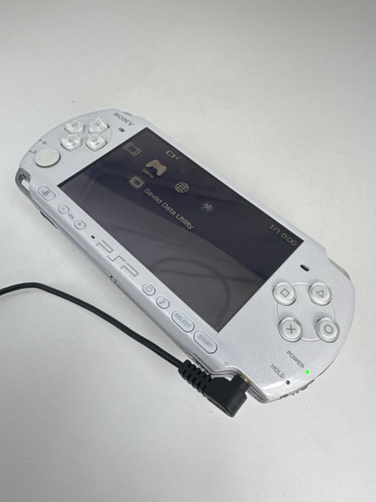Sony PSP-3000 Pearl White Console Only #99 No Battery No Charger AS IS