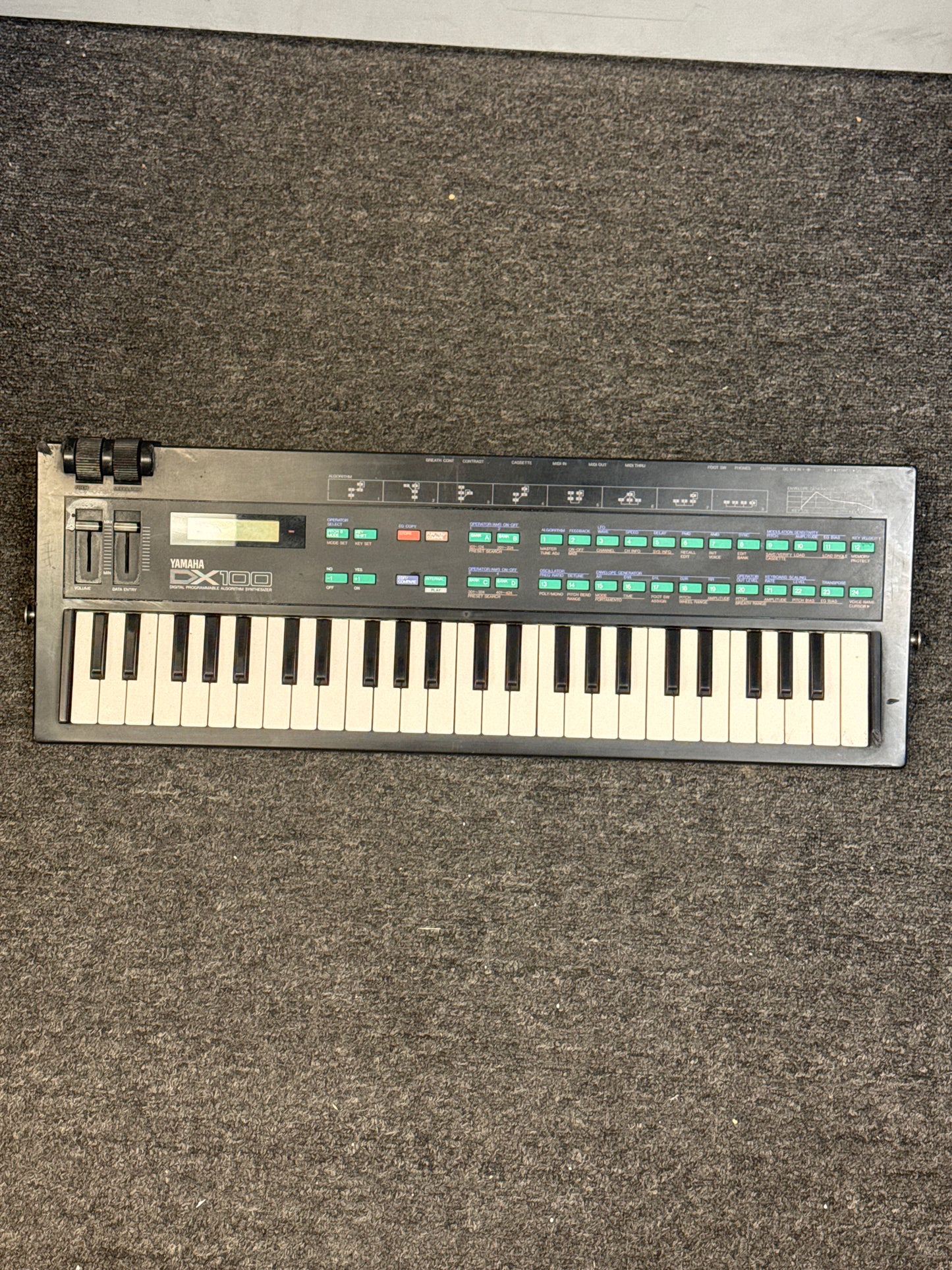 Yamaha DX100 Synthesizer Digital Programmable Algorithm - Read!