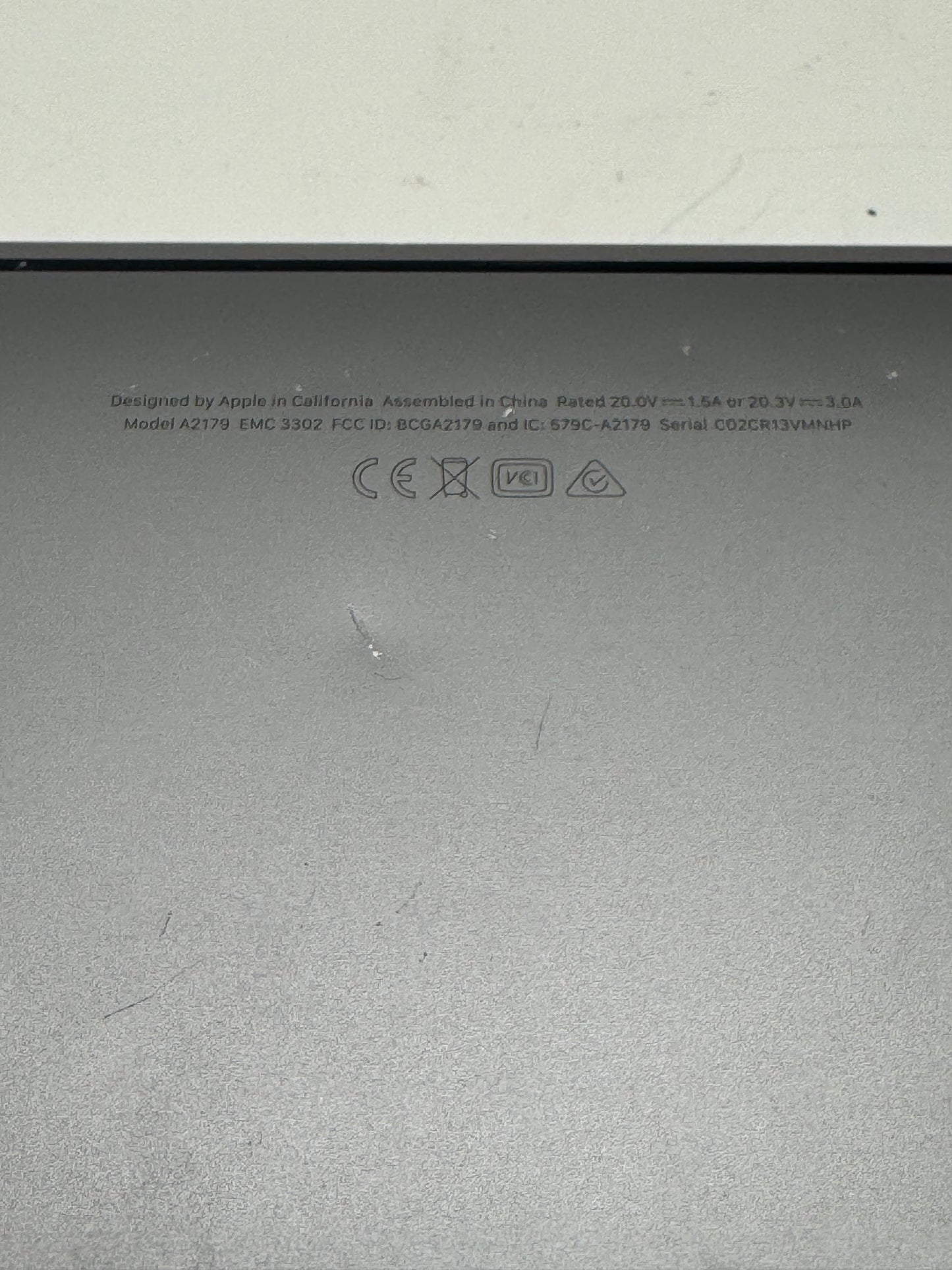 2020 Apple MacBook Air 13" A2179 Core i5 1.1Ghz 8GB RAM 256GB SSD !Read