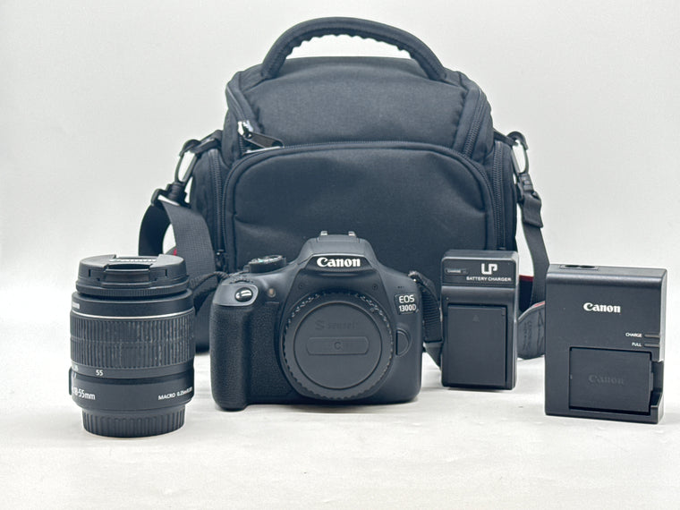 Canon EOS 1300D 18MP DSLR w/ 18-55mm Lens Battery Charger