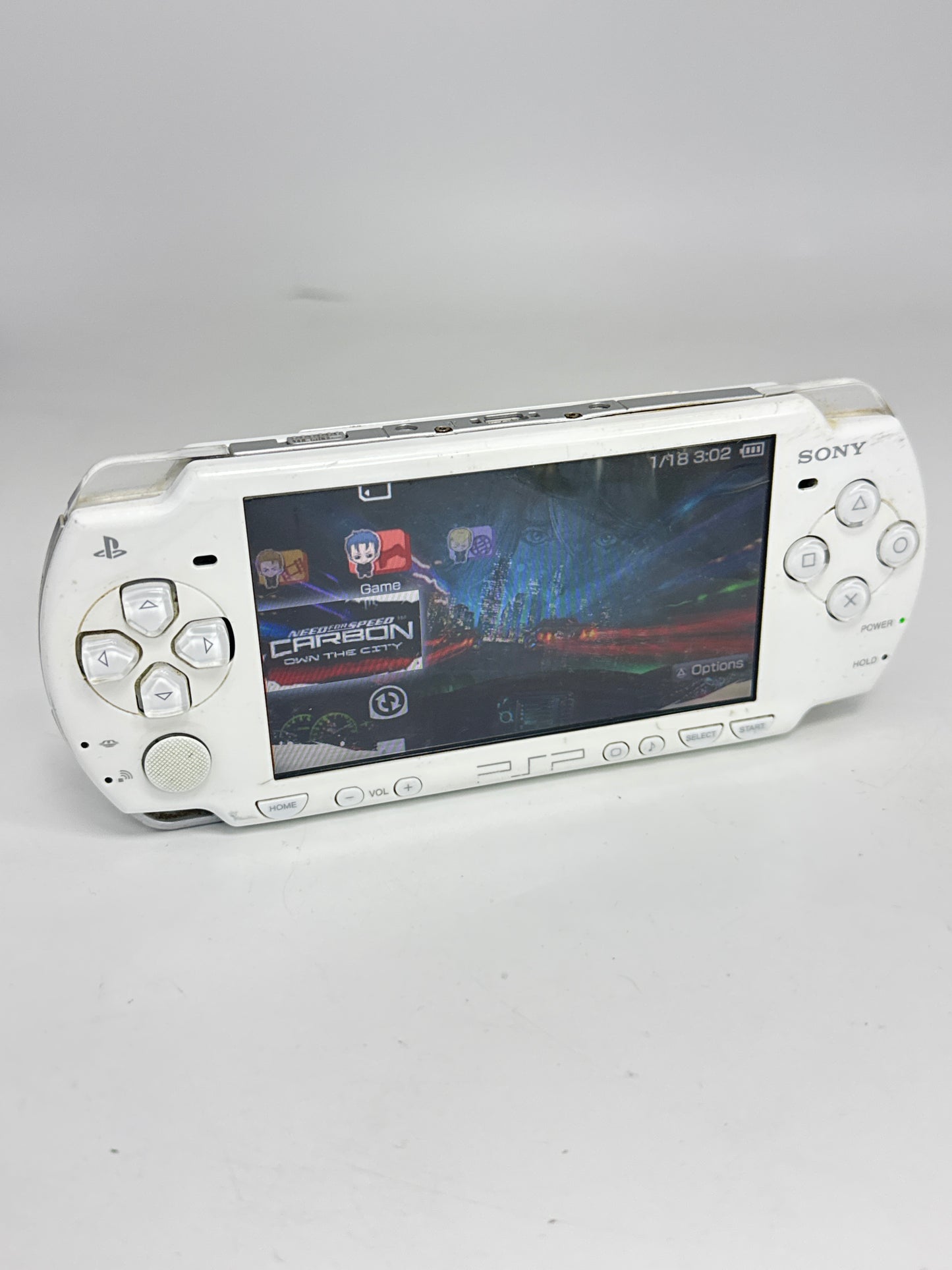 Sony PSP-2000 White Console #223 No Battery or Lid No Charger Bad Screen AS IS