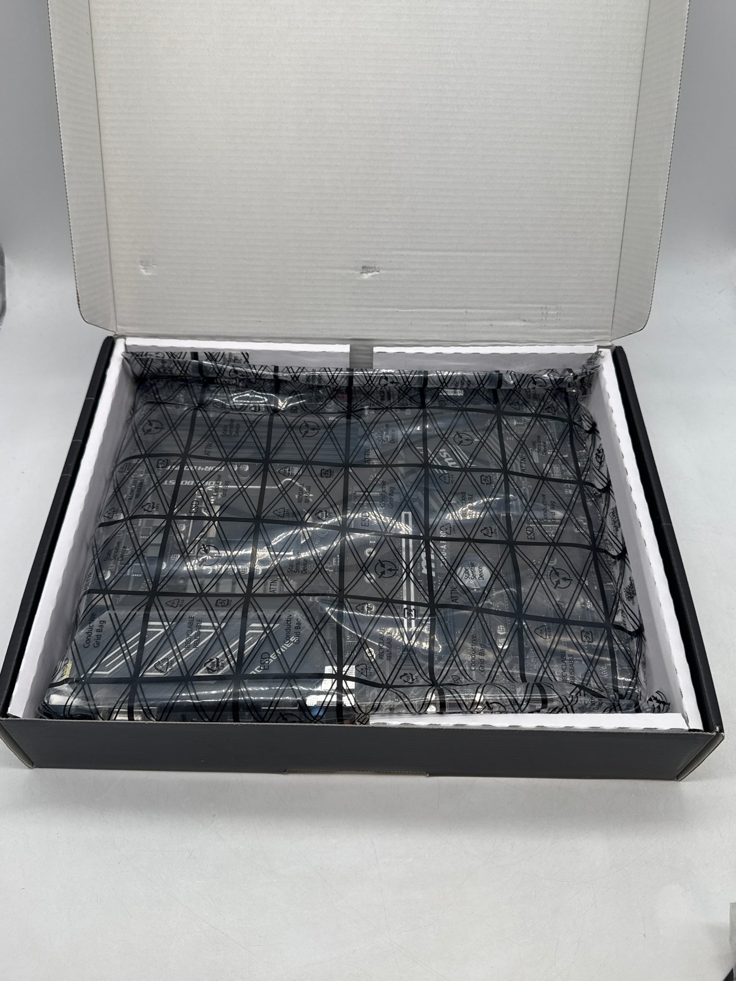 MSI Z390-A PRO LGA1151 ATX Intel Motherboard - New Open Box