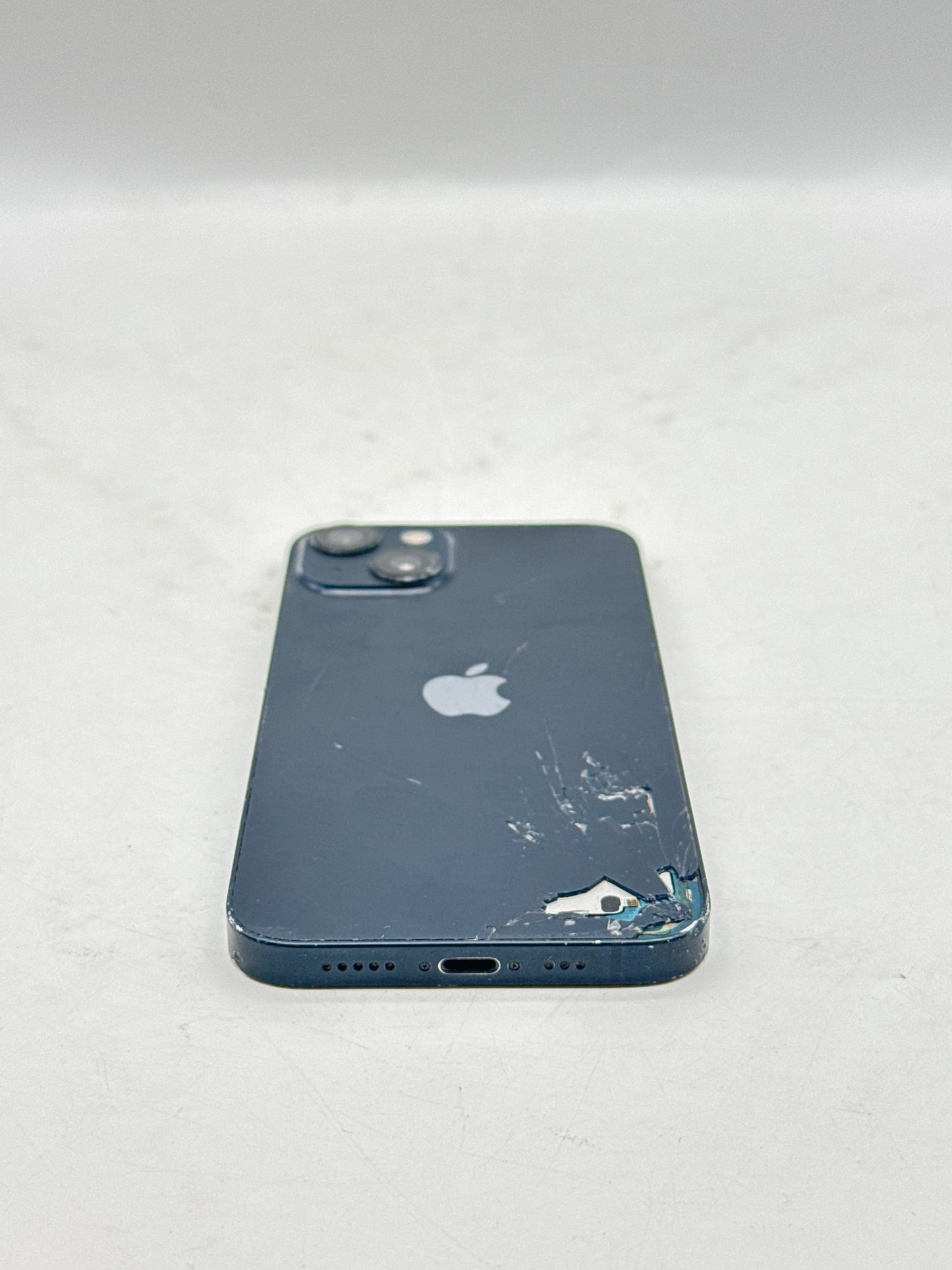 T-Mobile Apple iPhone 13 A2482 128GB - Back Cracked