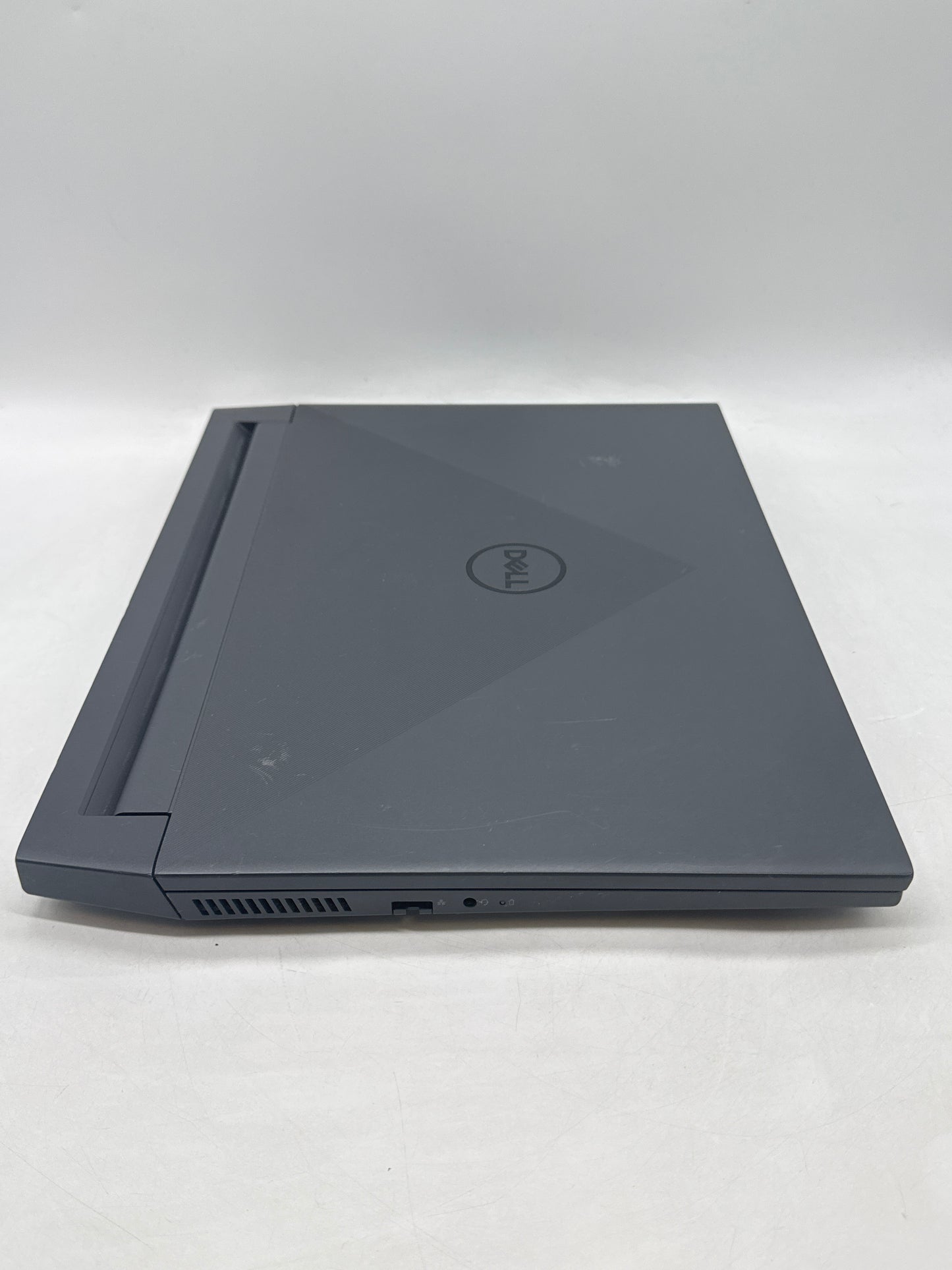Dell G15 5510 15.6" FHD 120Hz Core i7-10870H 2.5TB SSD SSD 64GB RAM RTX 3060 6GB
