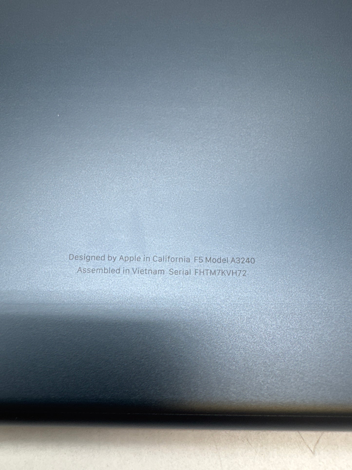 2025 Apple MacBook Air 13.6" A3240 M4 10C-CPU 10C-GPU 16GB RAM 512GB SSD 12 Cycle