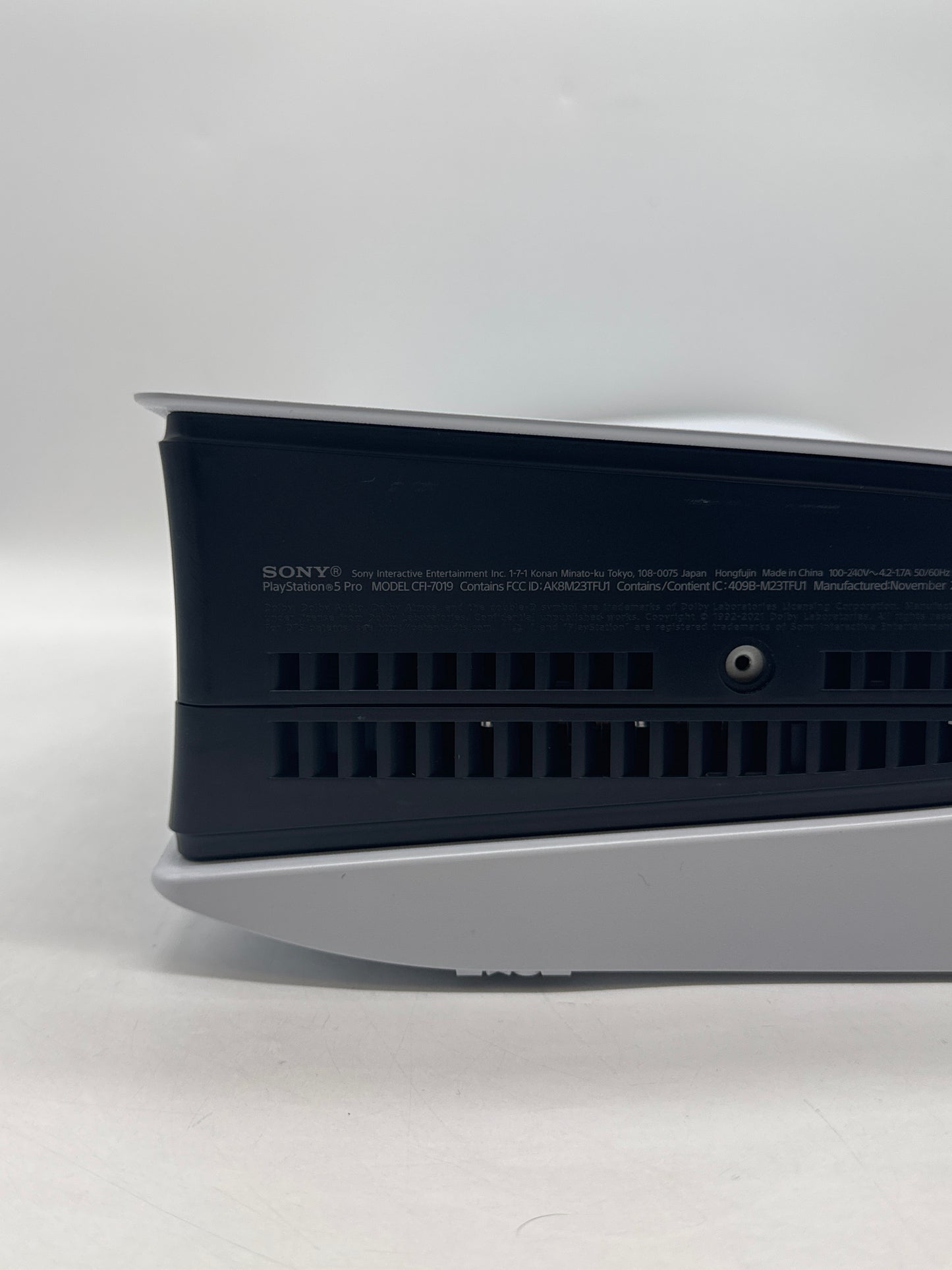 Sony PlayStation 5 Pro PS5 CFI-7019 2TB Console White w/Disc Drive & 2TB SSD