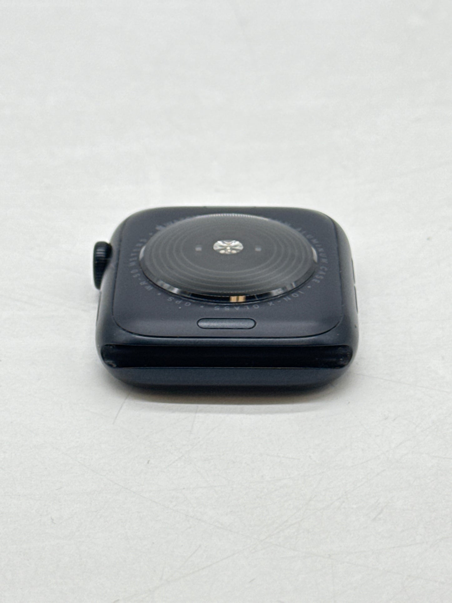 Apple Watch SE 2nd Gen A2723 44mm GPS Only Midnight Aluminum