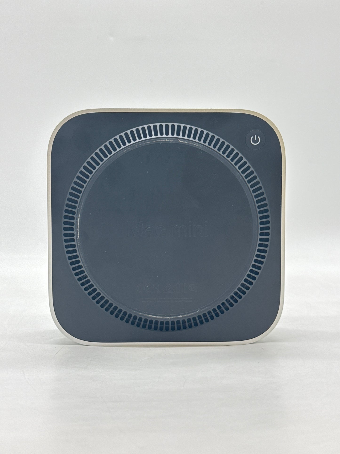 2024 Apple Mac Mini A3238 M4 10C-CPU 10C-GPU 256GB SSD 16GB RAM