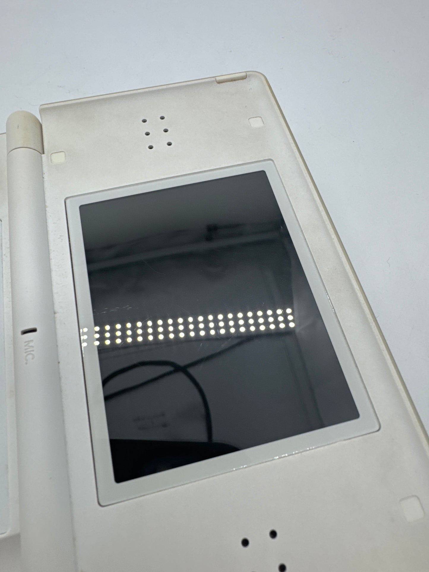 Nintendo DS Lite USG-001 Polar White Console #29