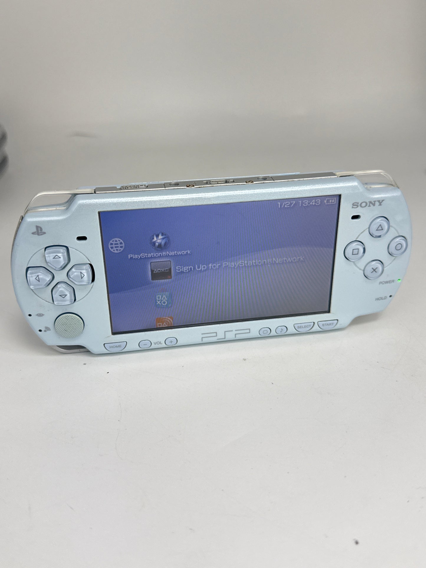 Sony PSP-2000 Blue Console #293 w/2400mAh Battery No Charger