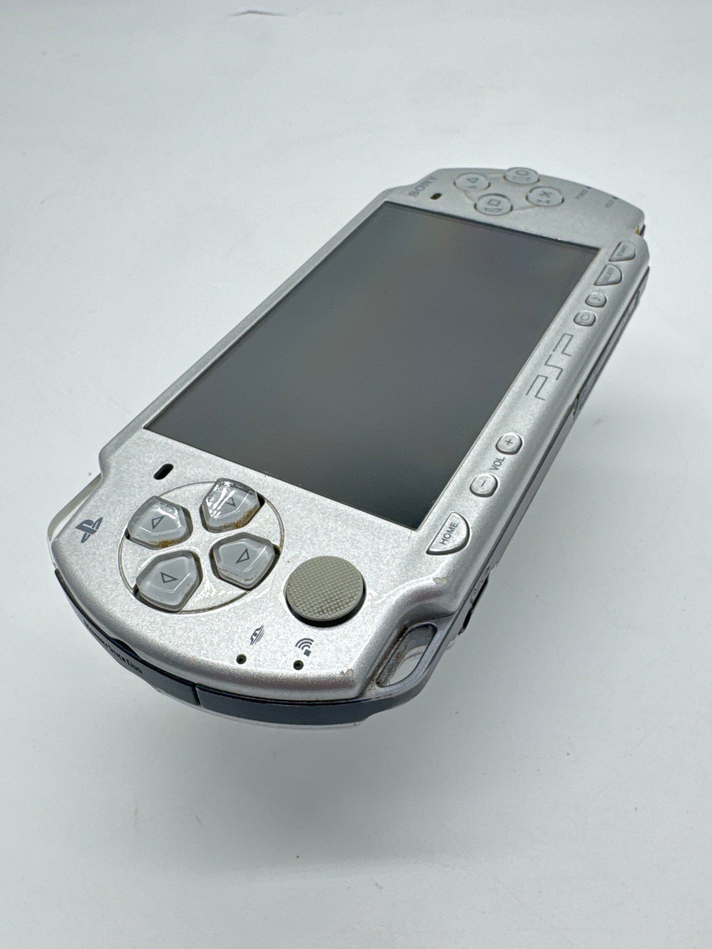 Sony PSP-2000 Silver Console #85 w/2400mAh Battery & No Charger