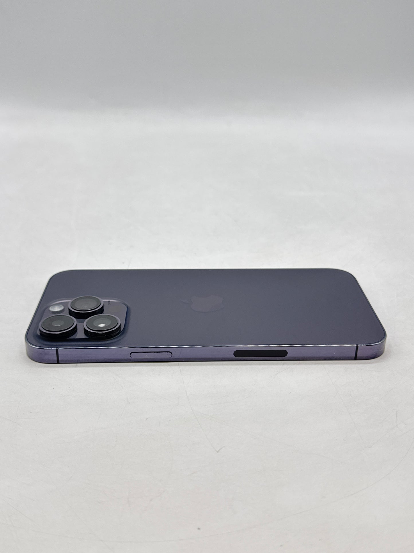 Unlocked Apple iPhone 14 Pro Max A2651 256GB Deep Purple 82% Battery Health Read!