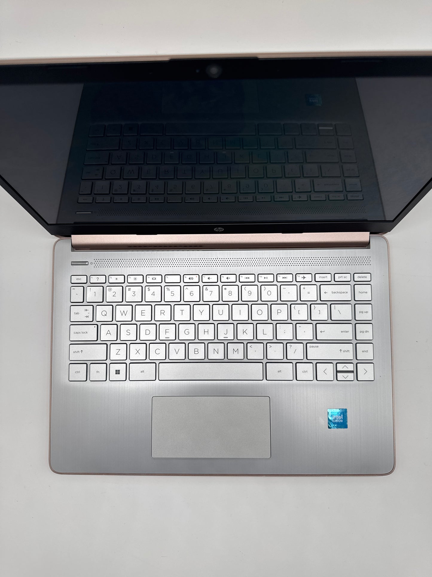 HP Touchscreen Laptop 14-DQ0070NR 14" Celeron N4120 4GB RAM 64GB SSD Rose Gold - Used