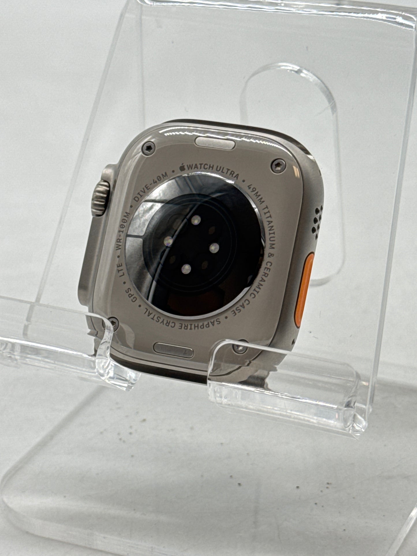 Unlocked Apple Watch Ultra 2 A2986 49mm GPS + Cellular Natural titanium