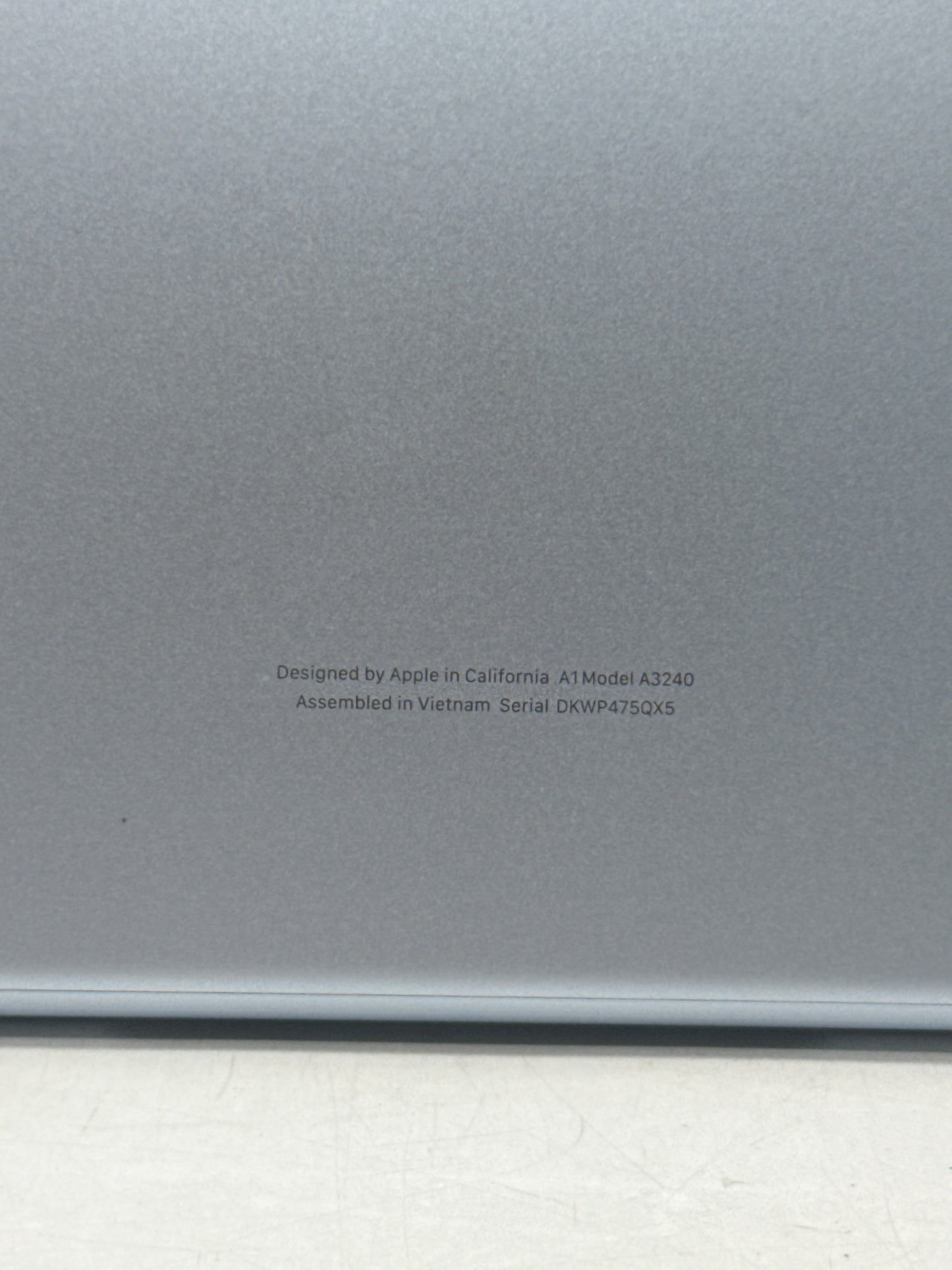 2025 Apple MacBook Air 13.6" A3240 M4 10C-CPU 8C-GPU 16GB RAM 256GB SSD 2 Cycle