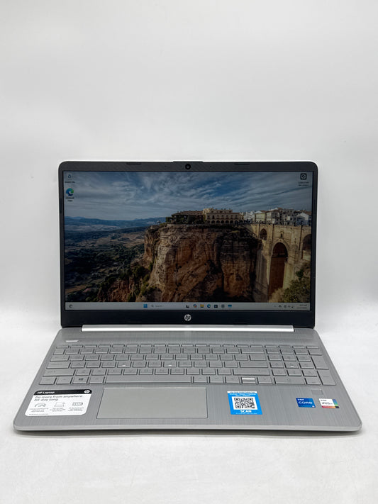 HP Laptop 15-dy2093dx 15.6" FHD Core i5-1135G7 2.40GHz 256GB SSD 8GB RAM