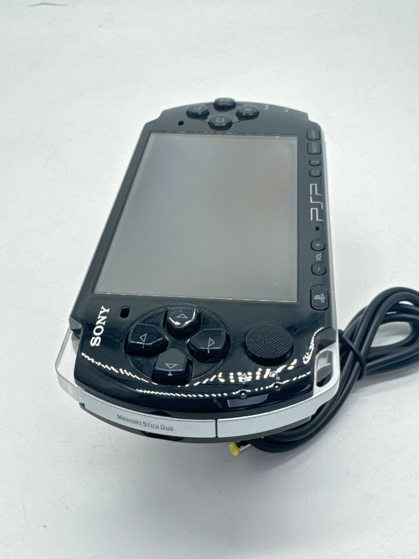 Sony PlayStation Portable PSP-3000 Piano Black Console #360 4GB Memory & Charger