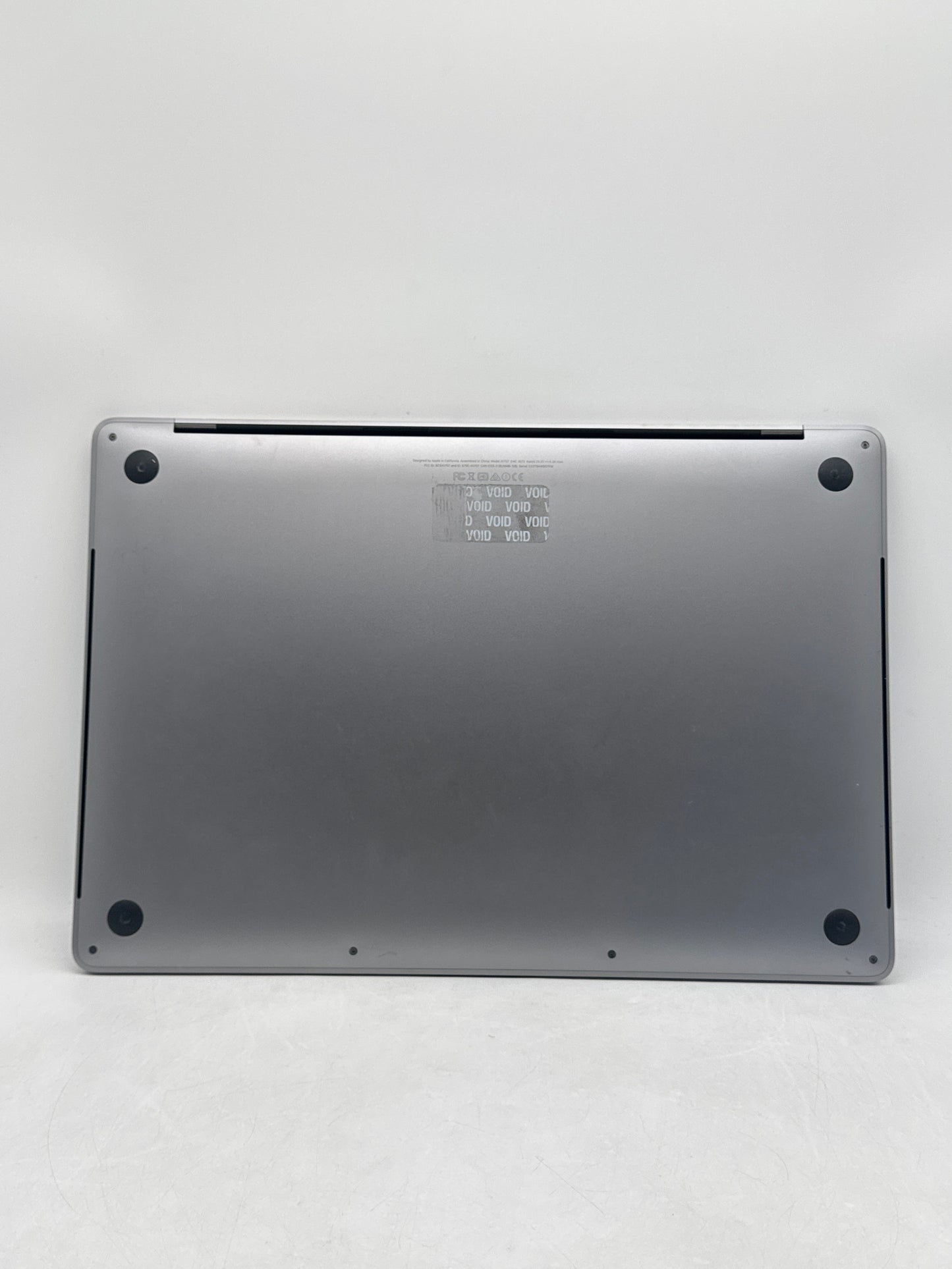 2016 Apple MacBook Pro 15" A1707 Intel Core i7 2.6GHz 256GB SSD 16GB RAM - Read!