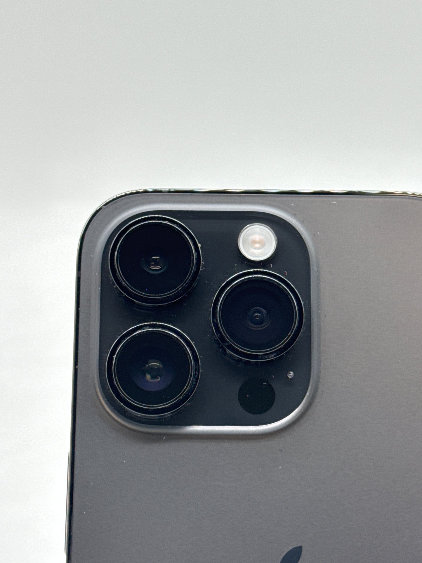 Unlocked Apple iPhone 14 Pro A2650 512GB Space Black 89% Battery Health