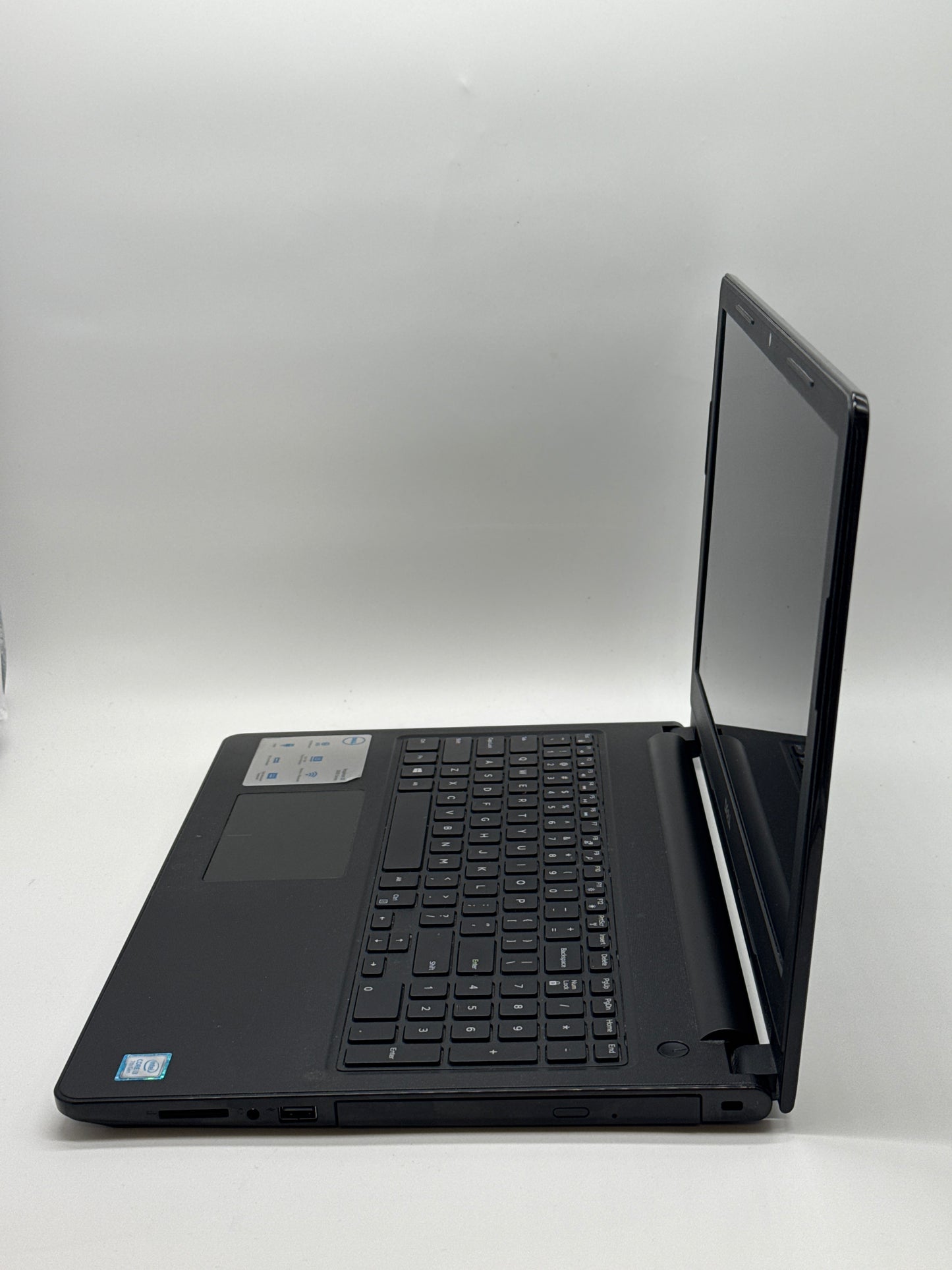 Dell Inspiron 15 3000 Series 15.6” i3 7th Gen 8GB RAM 1TB HDD - Used