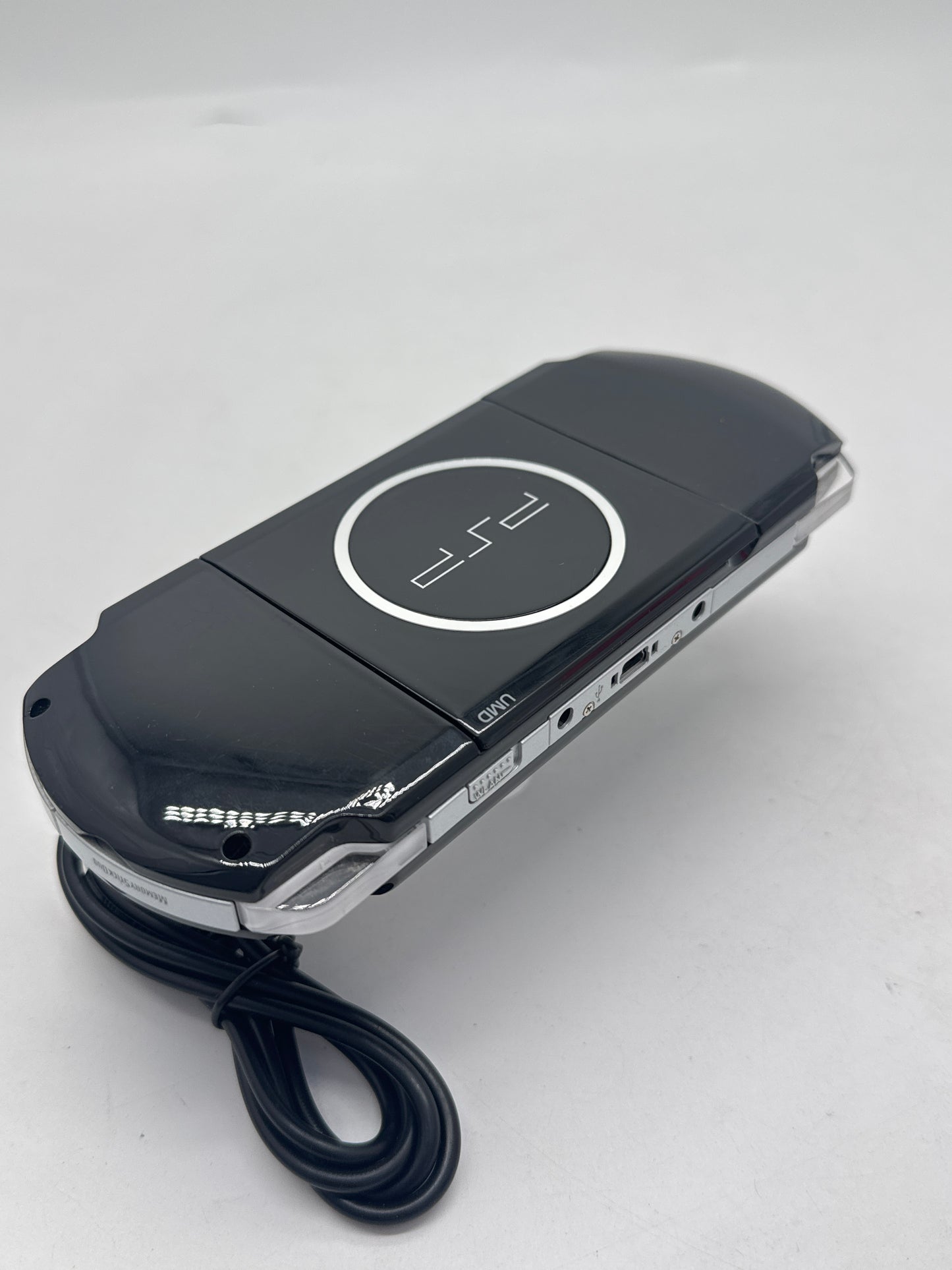 Sony PlayStation Portable PSP-3000 Piano Black Console #360 4GB Memory & Charger