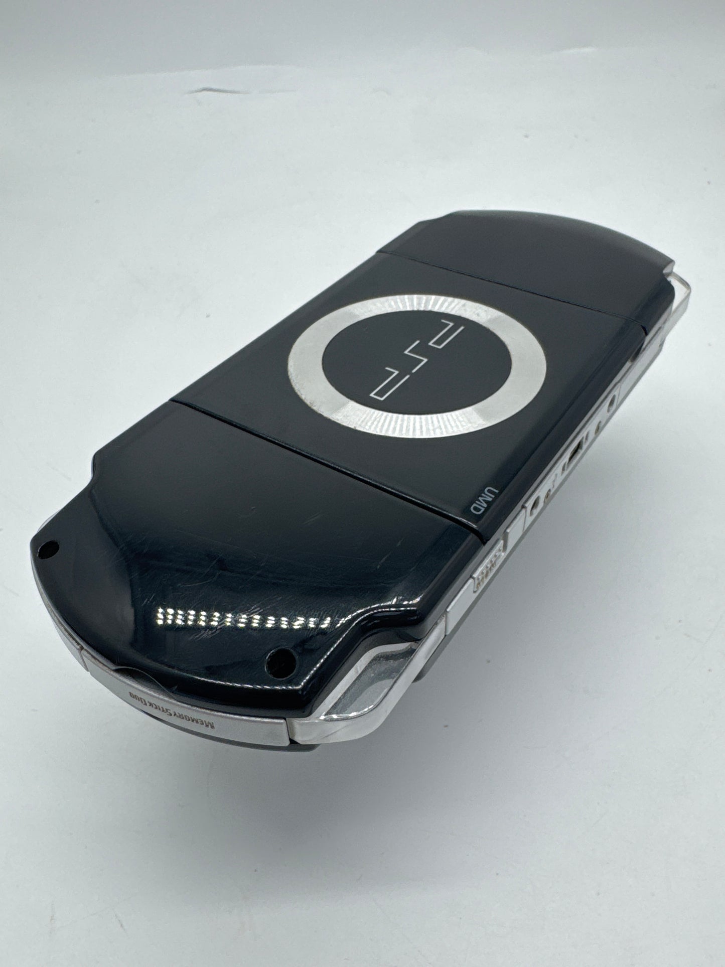 Sony PSP-2000 Piano Black Console #68 w/ 2400mAh Battery No Charger