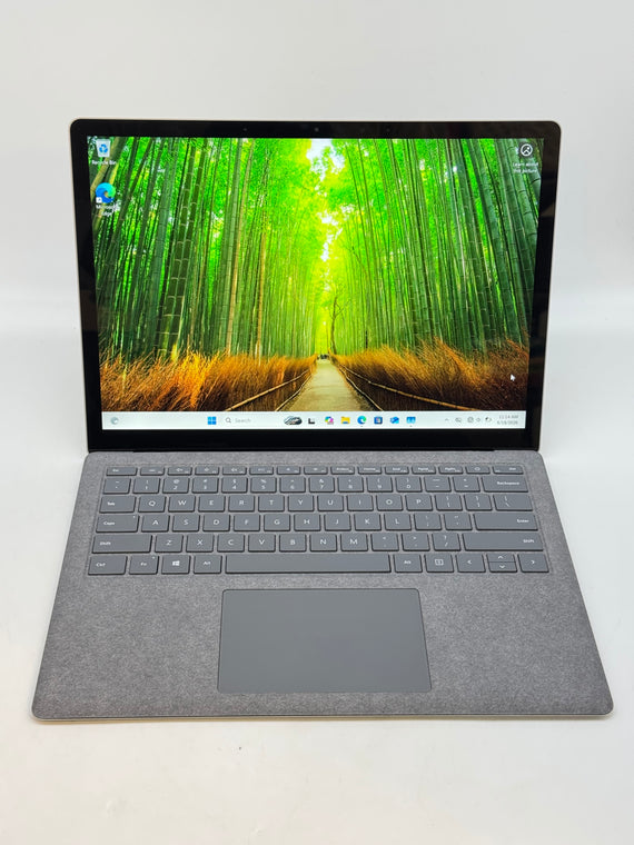 Microsoft Surface Laptop 3 13.5" A1867 Core i5-1035G7 1.20GHz 8GB RAM 256GB SSD
