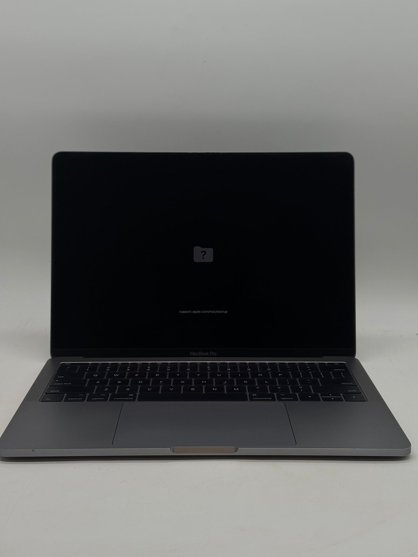 Apple MacBook Pro 13" A1708 2017 - Space Gray - 128GB, 8GB RAM