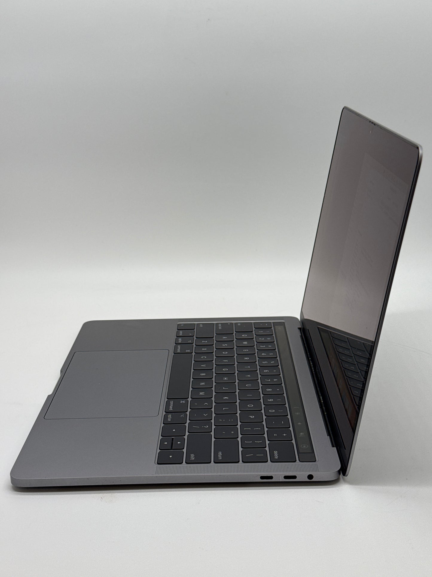 Apple MacBook Pro 13" A1706 – 3.1GHz i5 / 8GB / 256GB – Bad Screen