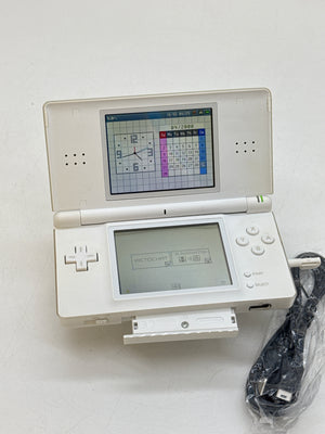 Nintendo DS Lite USG-001(JPN) Polar White Console - Bad left Bumper