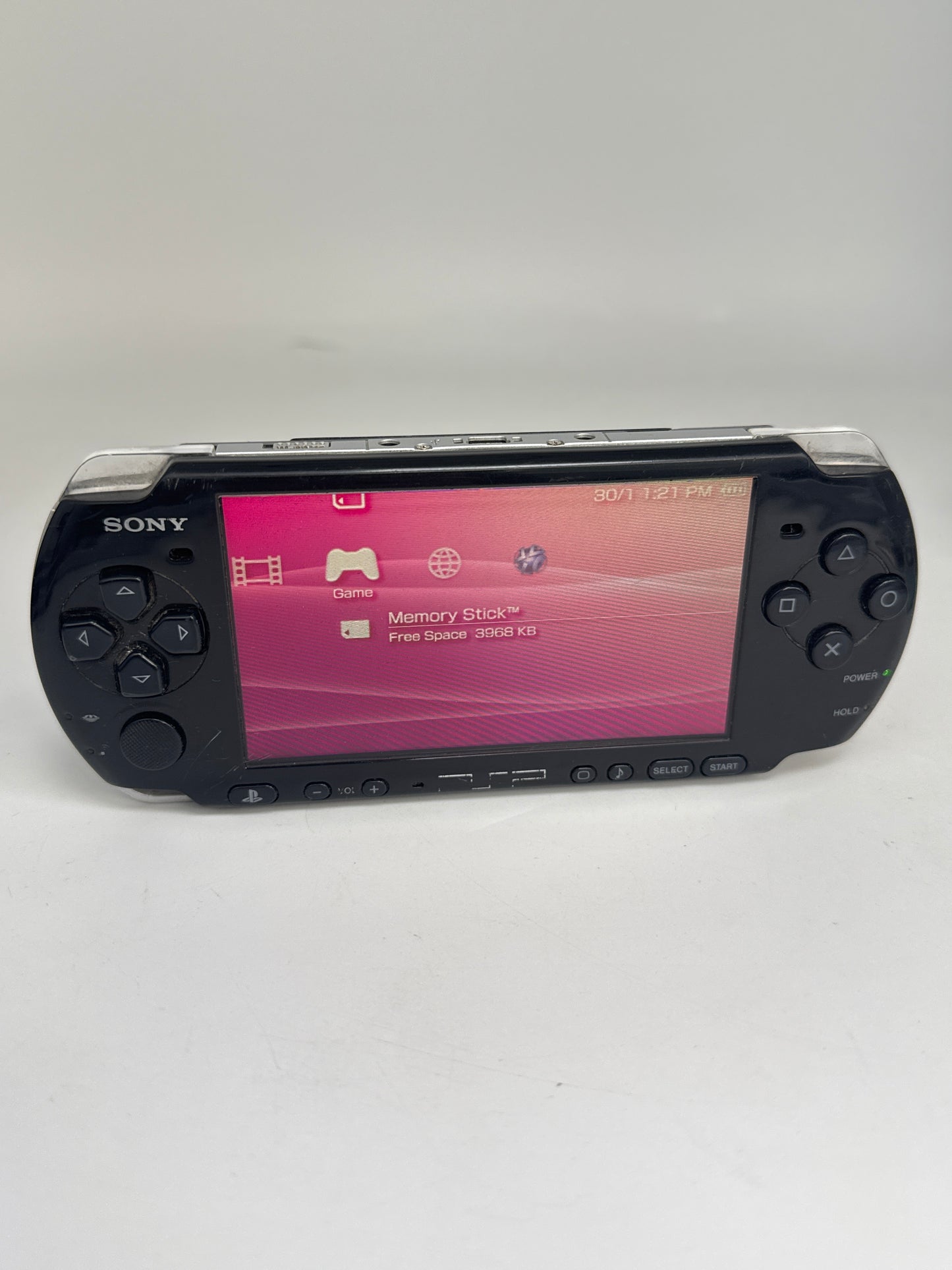 Sony PSP-3010 Piano Black Console #46 w/ 1200mAh Battery No Charger