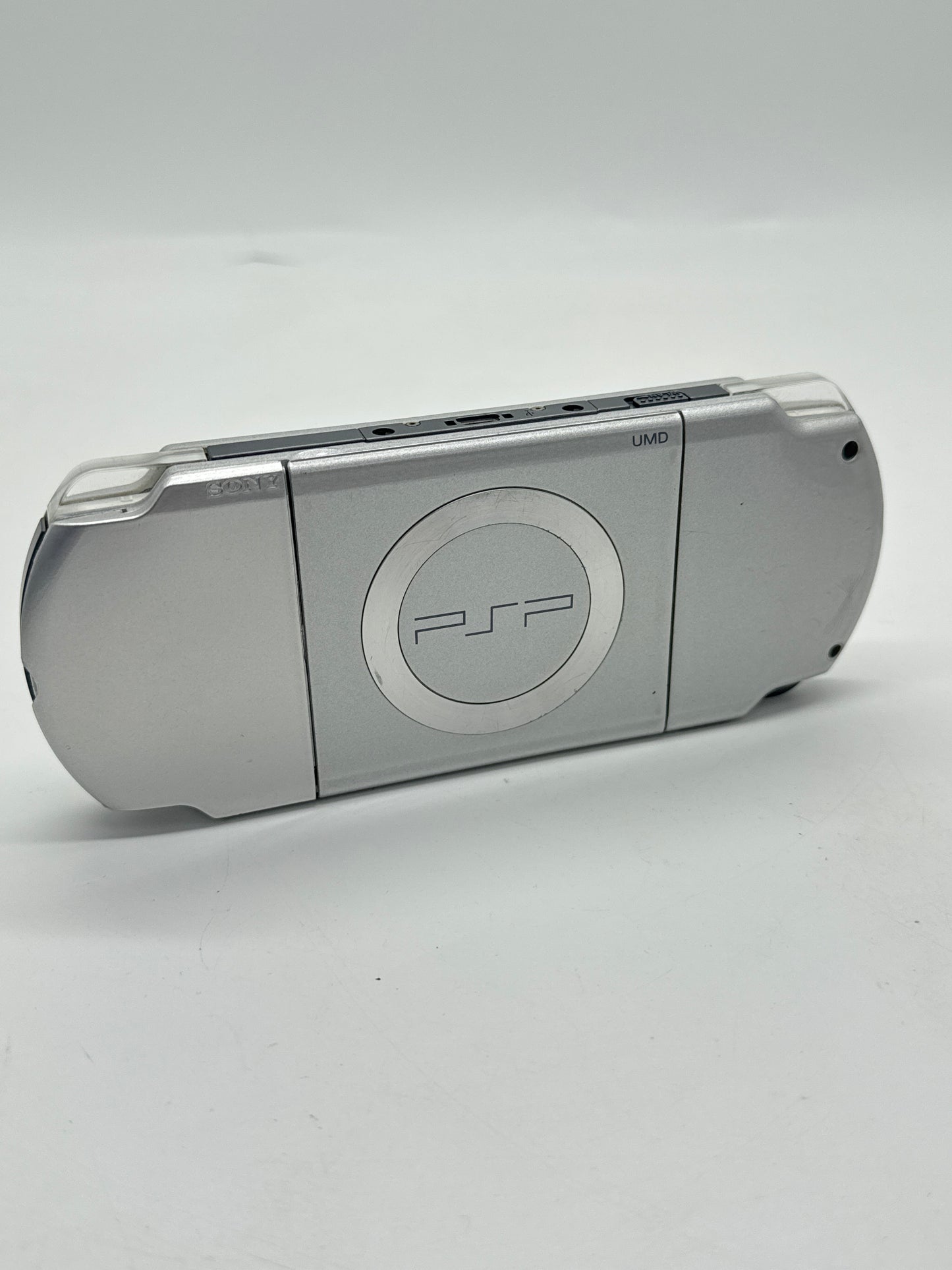 Sony PSP-2000 Silver Console #84 w/1200mAh Battery & No Charger