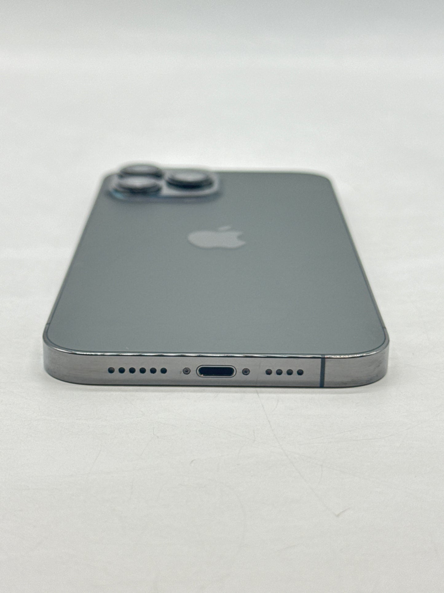 AT&T Apple iPhone 13 Pro Max A2484 128GB Graphite 82% Battery Health