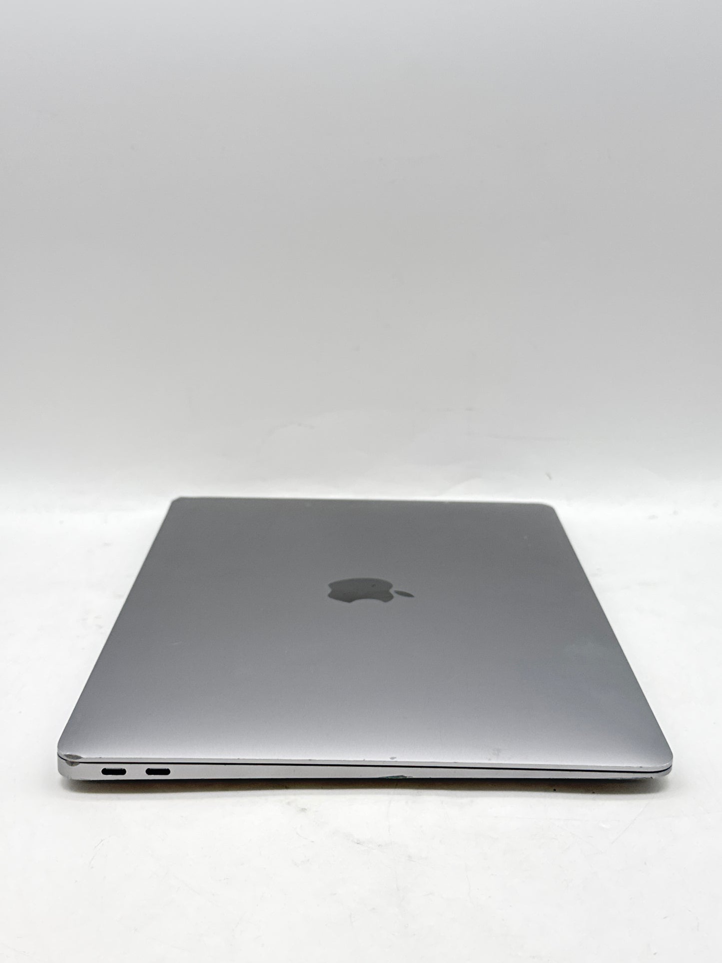 2020 Apple MacBook Air 13.3" A2337 M1 8C-CPU 7C-GPU 8GB RAM 256GB SSD !Read