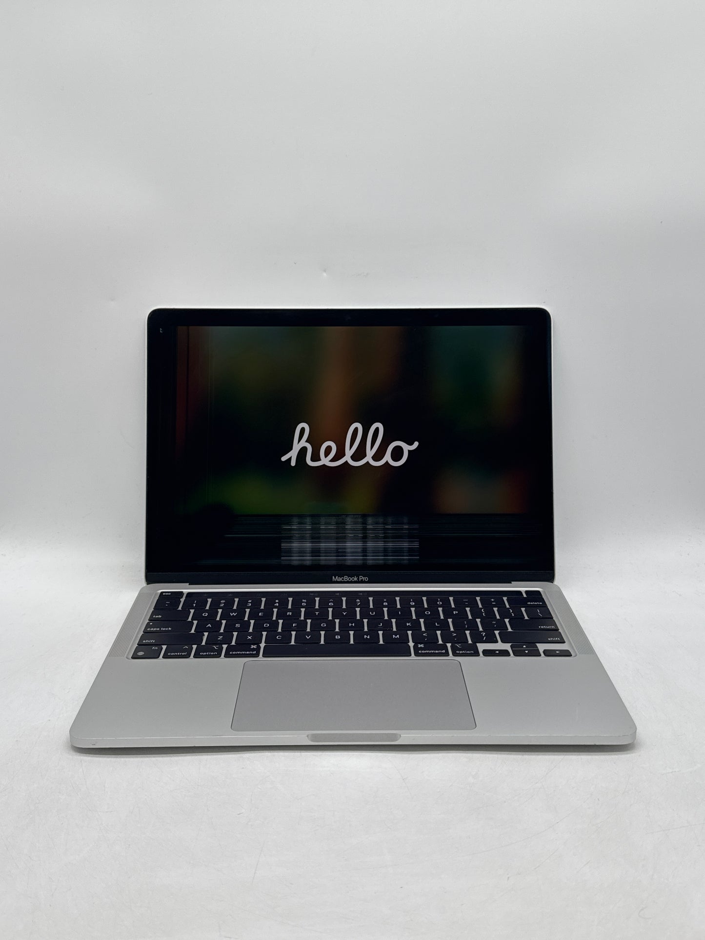 2022 Apple MacBook Pro 13.3" A2338 M2 8C-CPU 10C-GPU 256GB SSD 8GB RAM - Read