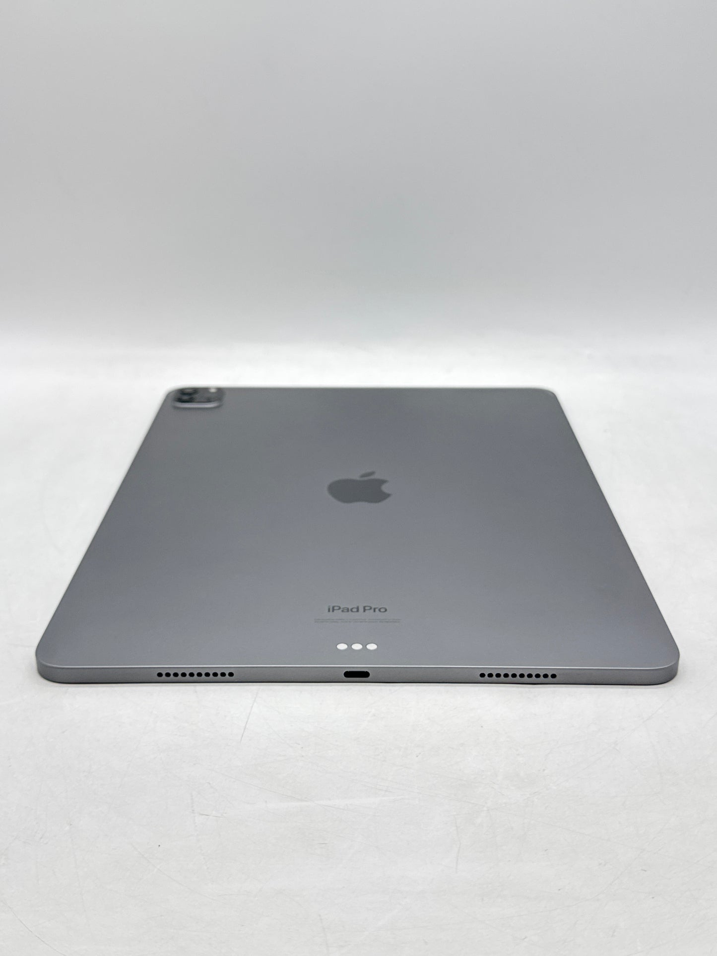2022 Apple iPad Pro 6th gen 12.9" A2436 M2 128GB Wi-Fi Only Space Gray