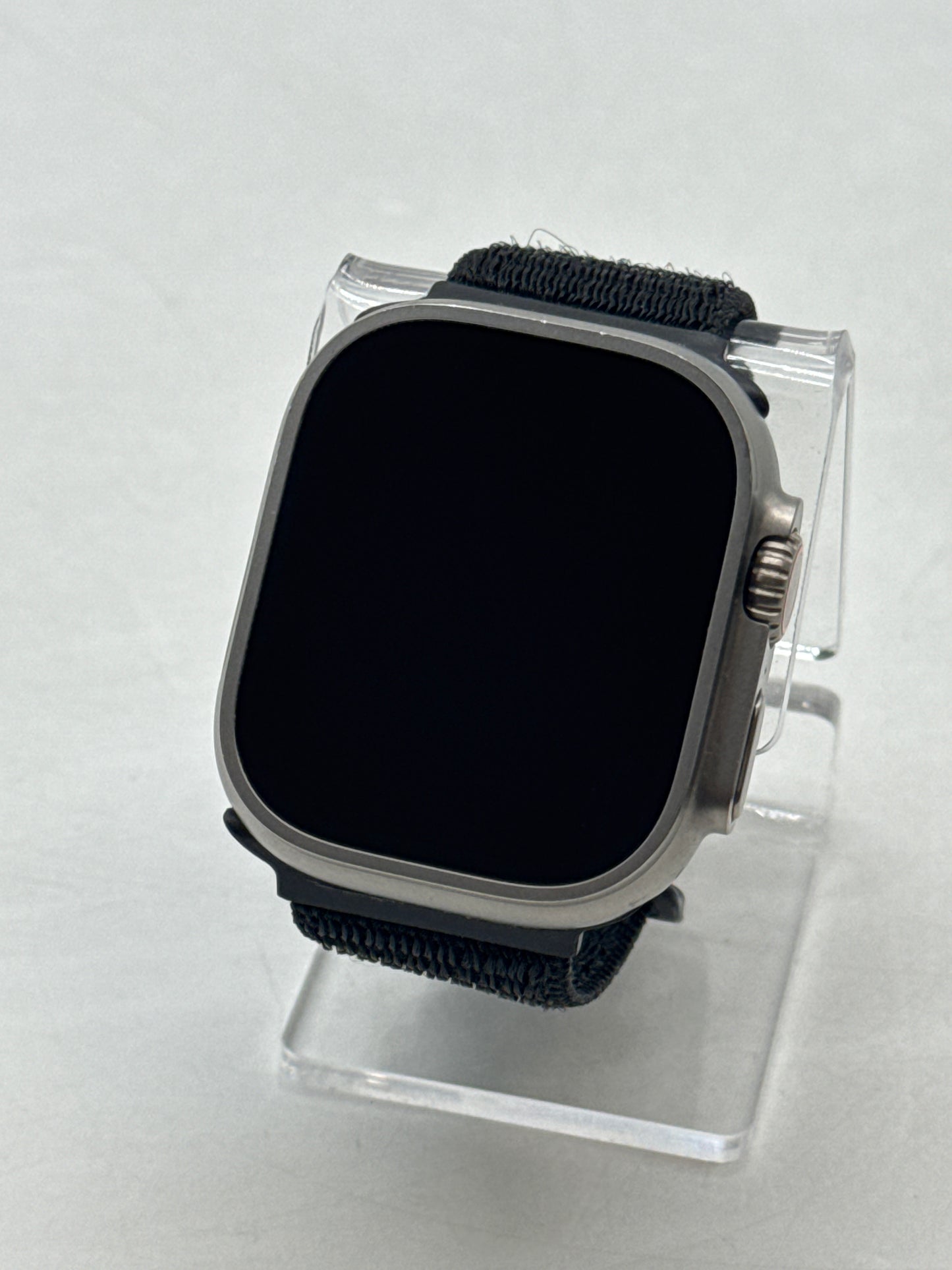 Unlocked Apple Watch Ultra 2 A2986 49mm GPS + Cellular Natural titanium