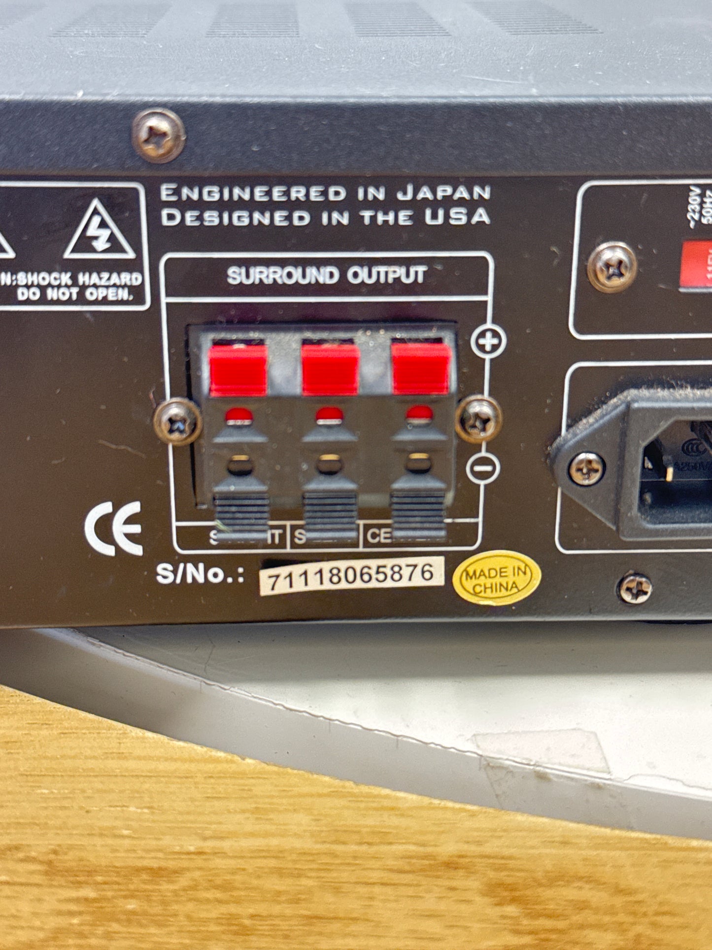 Technical Pro HB1502U hybrid amplifier 1500 watts