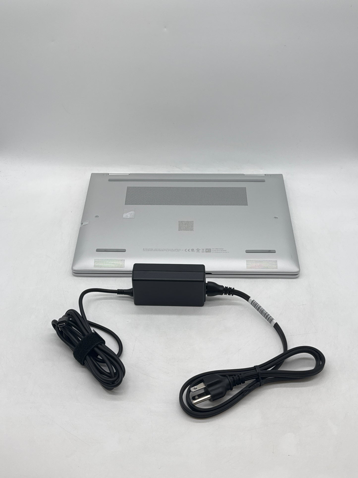 HP EliteBook 8 Flip G1i 13 13.3" Core Ultra 5 235U 2.0GHz 256GB SSD 32GB RAM