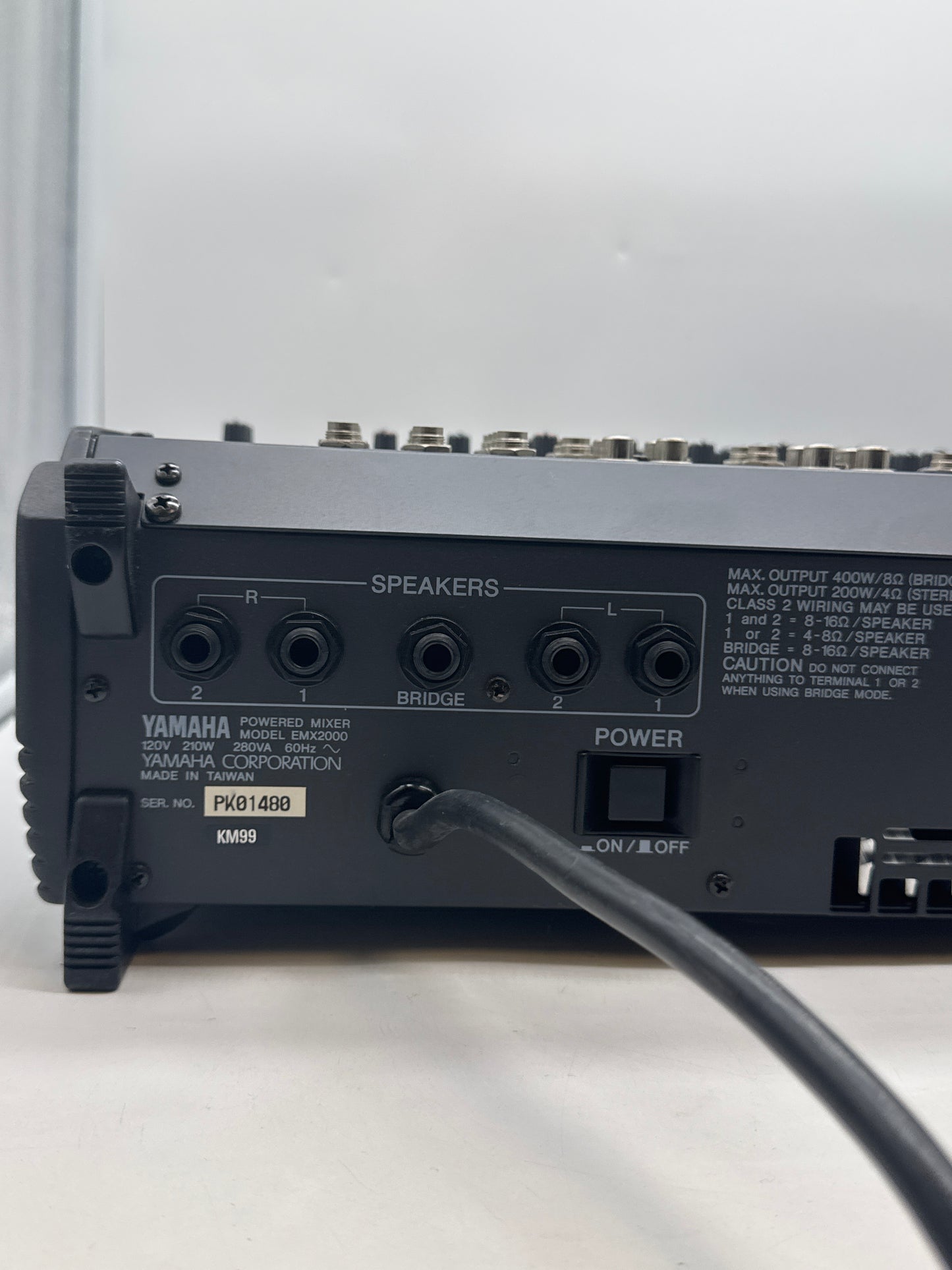 Yamaha EMX2000 12 Channel Powered Mixer