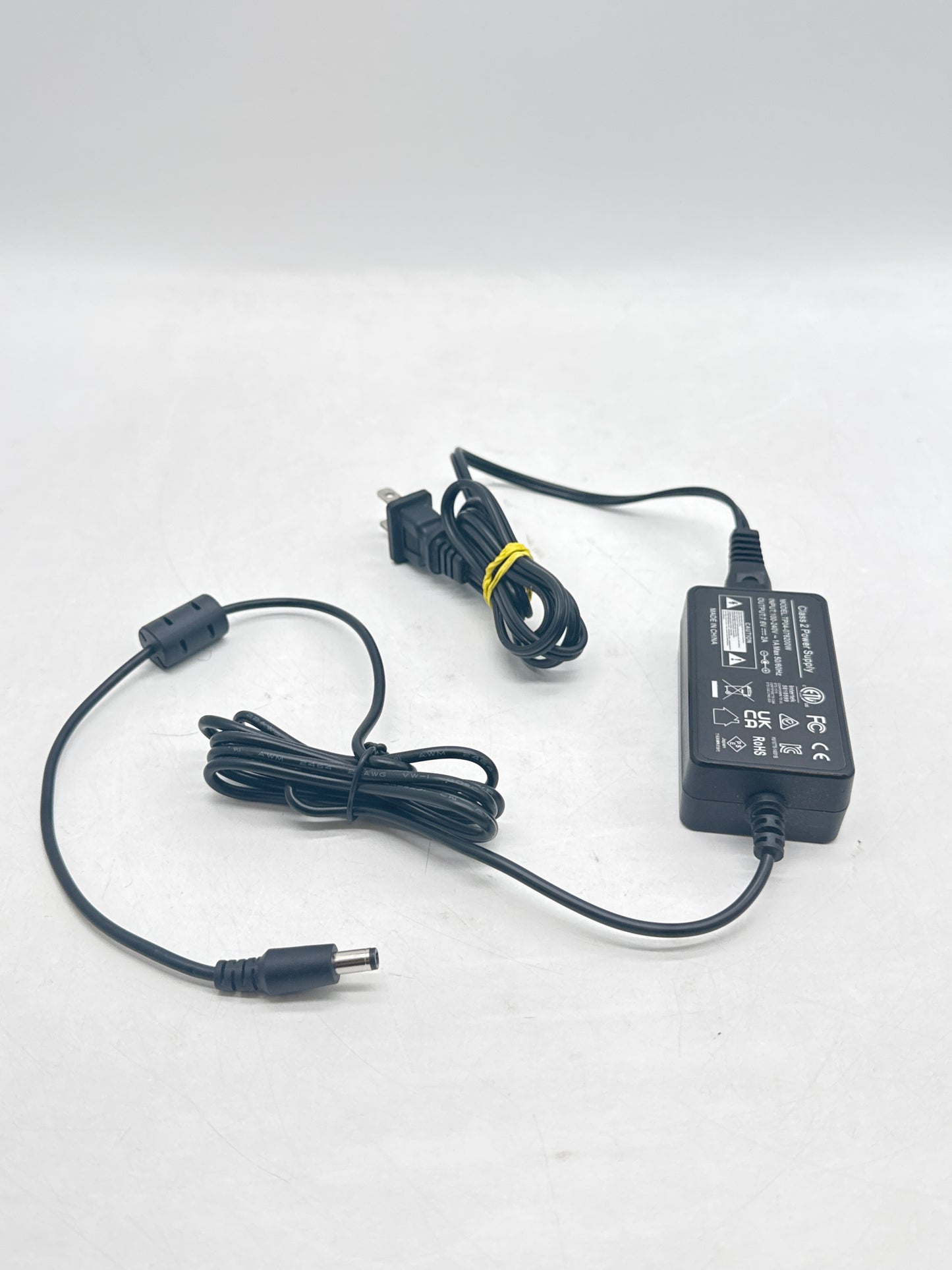 Sony A6000 24.3 MP Mirrorless Digital SLR Camera W/SD Card & Adapter - Black