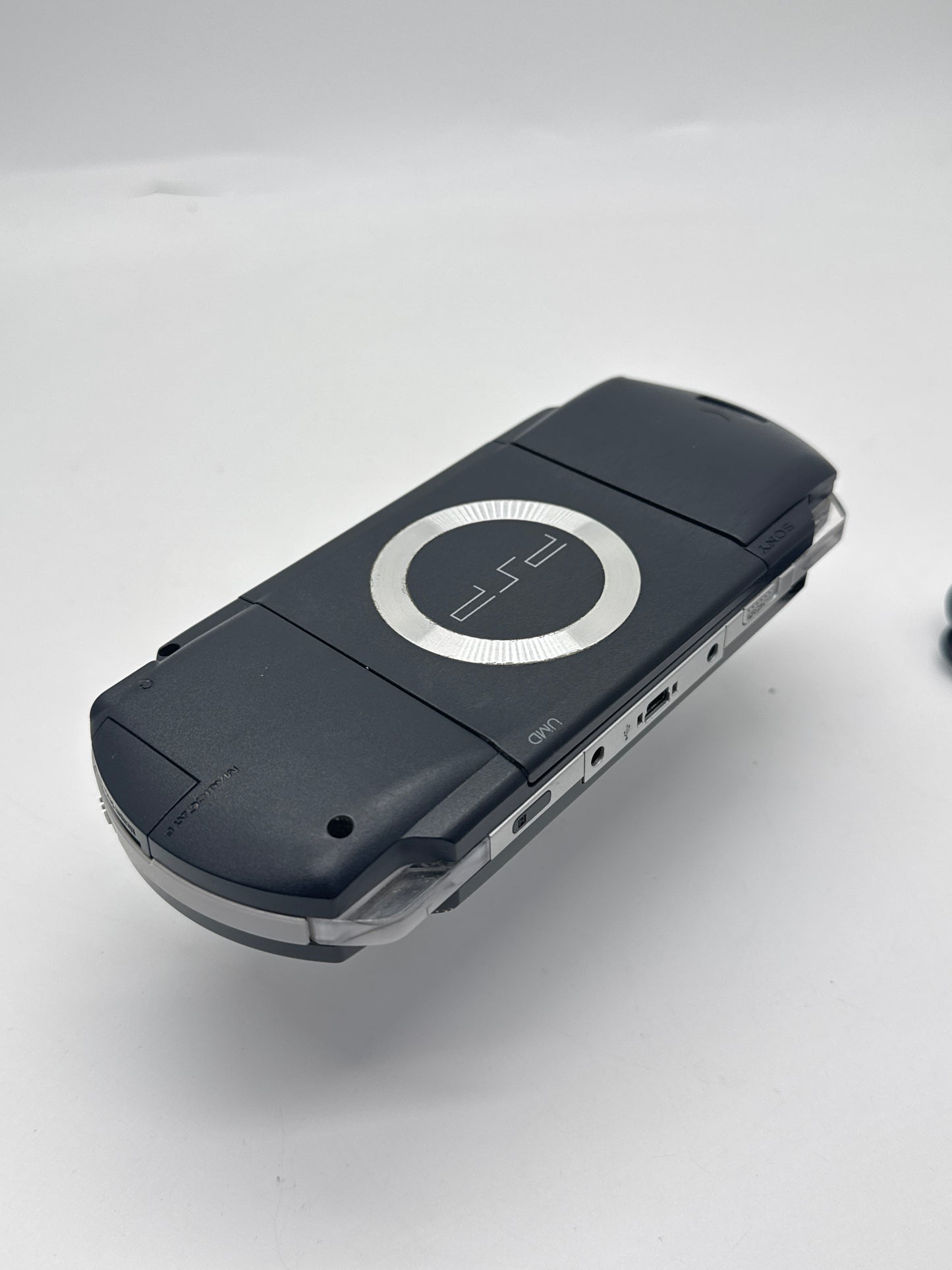 Sony PSP-1000 Black Console #429 w/ 1800mAh Battery & Charger BAD UMD AS IS