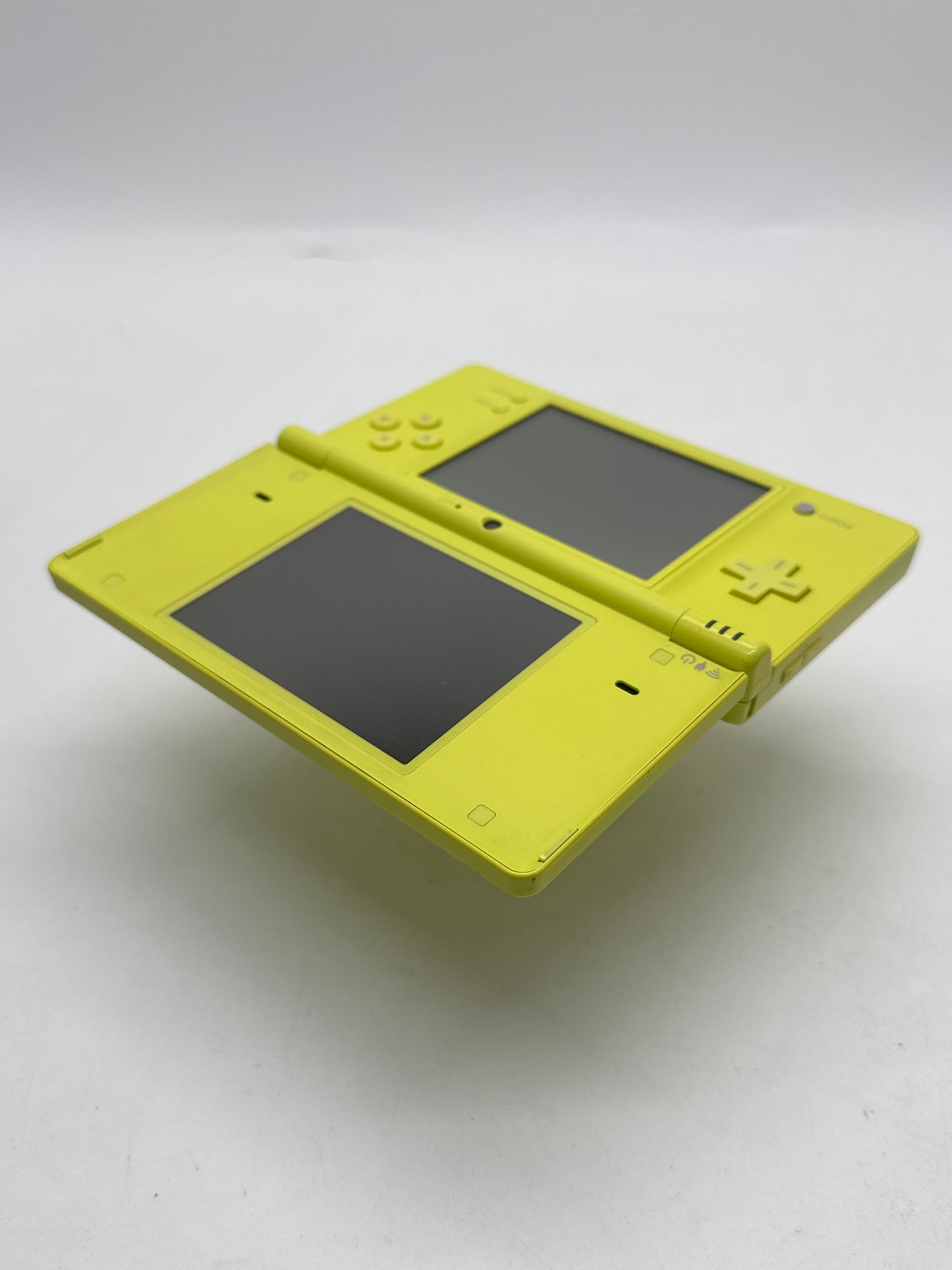 Nintendo DSi TWL-001(JPN) Lime Green Console #342 w/ Stylus & Charger
