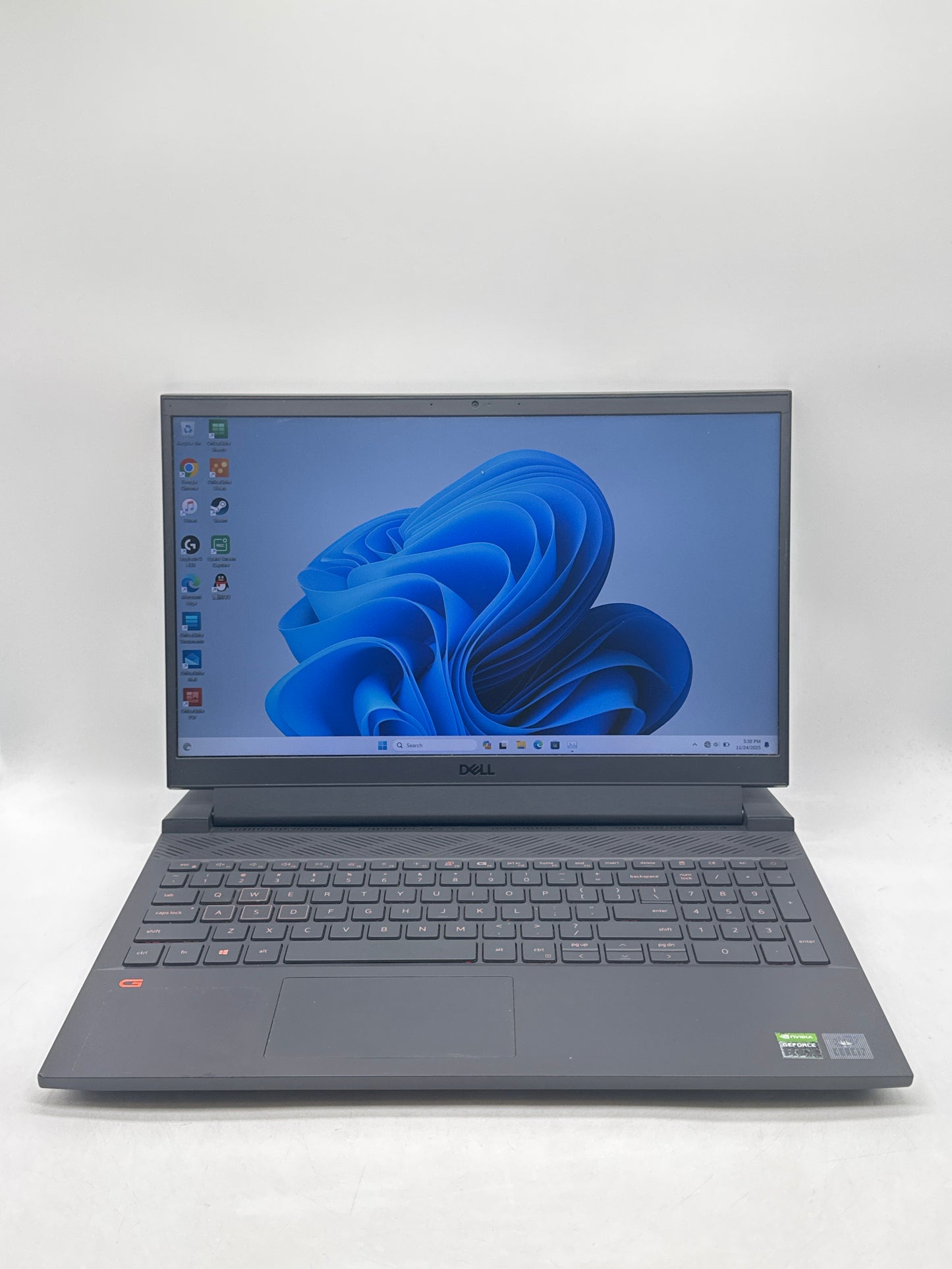 Dell G15 5510 15.6" FHD 120Hz Core i7-10870H 2.5TB SSD SSD 64GB RAM RTX 3060 6GB