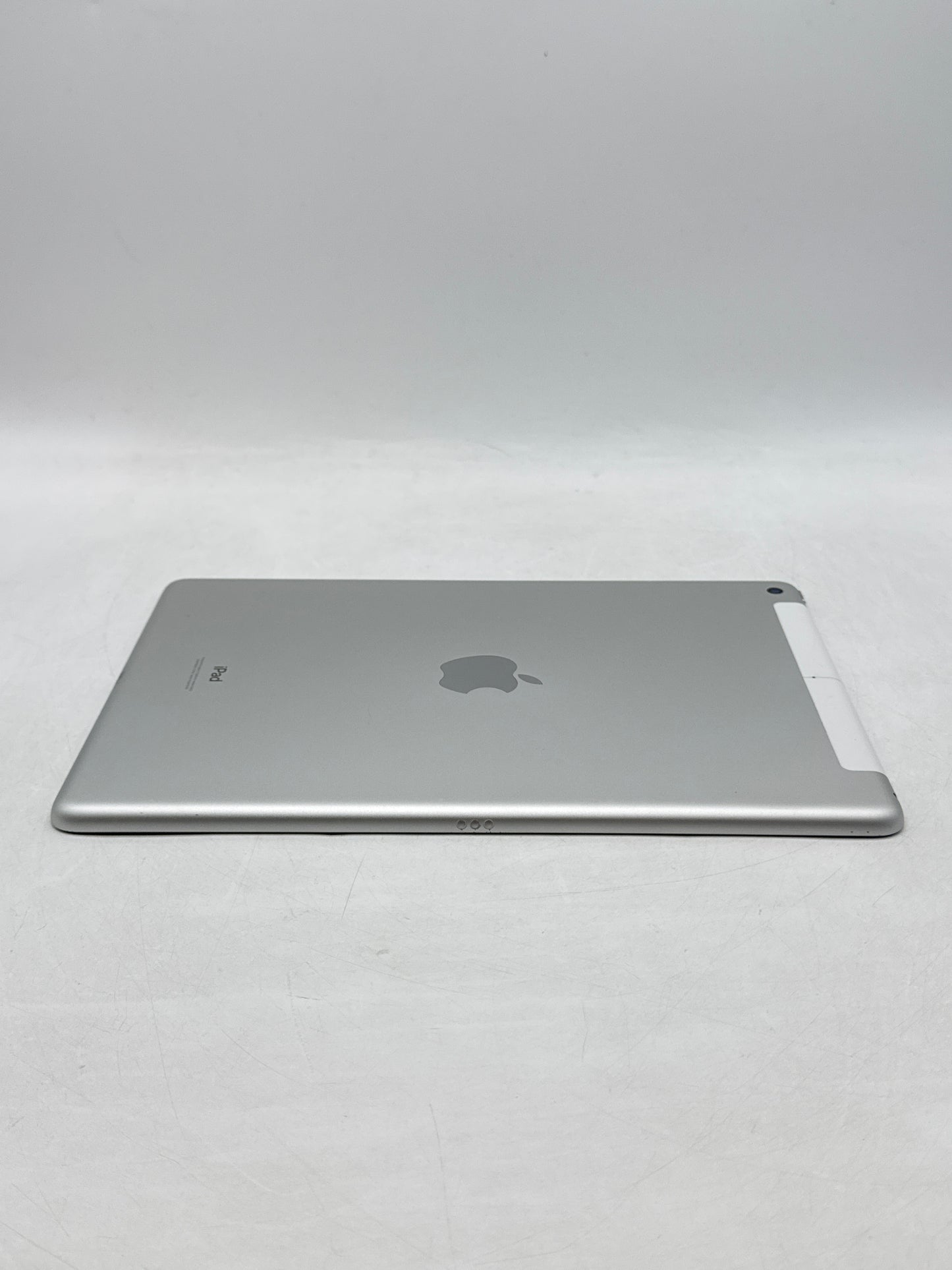 Unlocked Apple iPad 9th Gen 10.2" A2603 64GB Wi-Fi + Cellular Silver