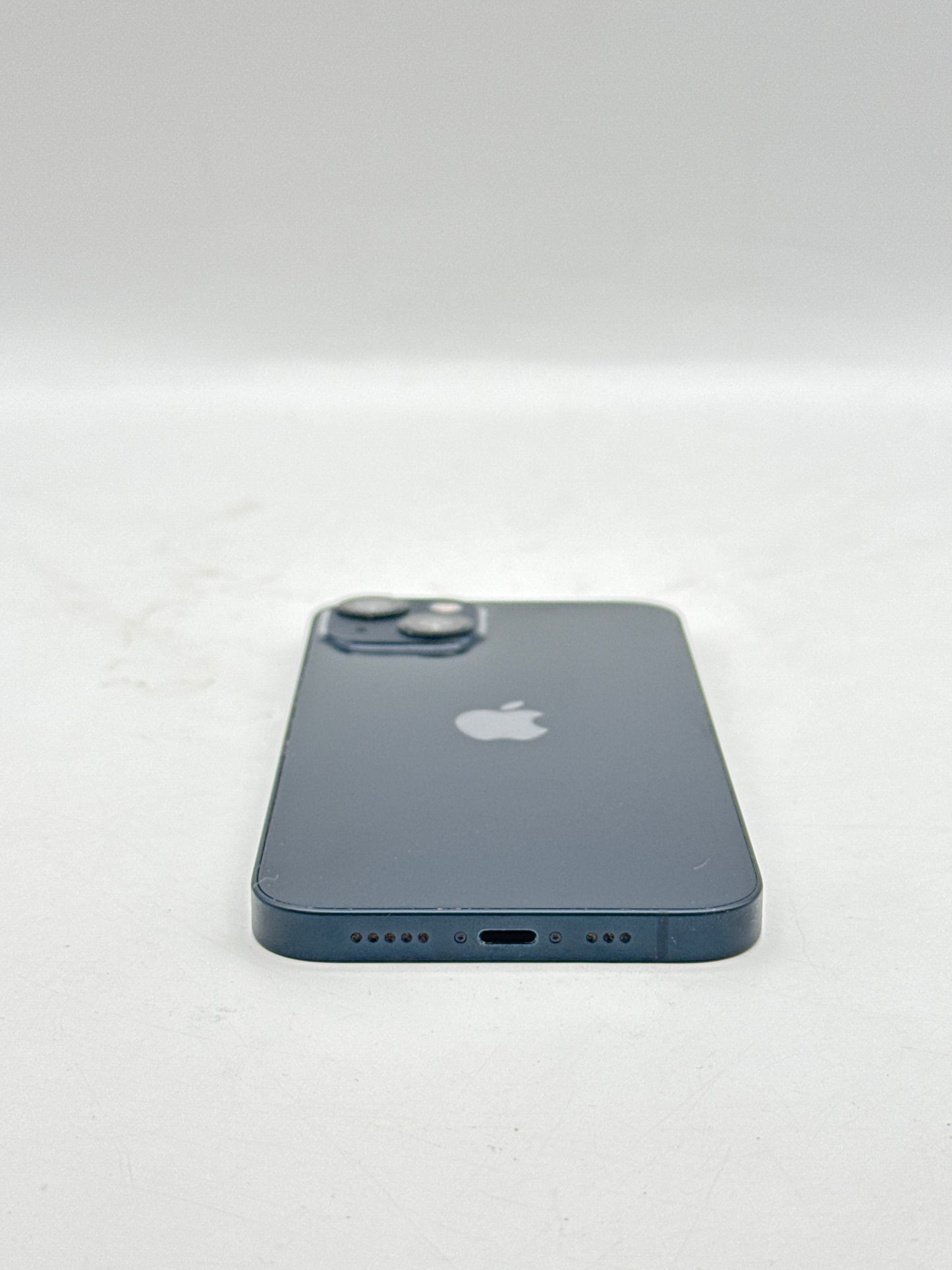 Tmobile Apple iPhone 13 A2482 128GB Midnight 87% Battery Health