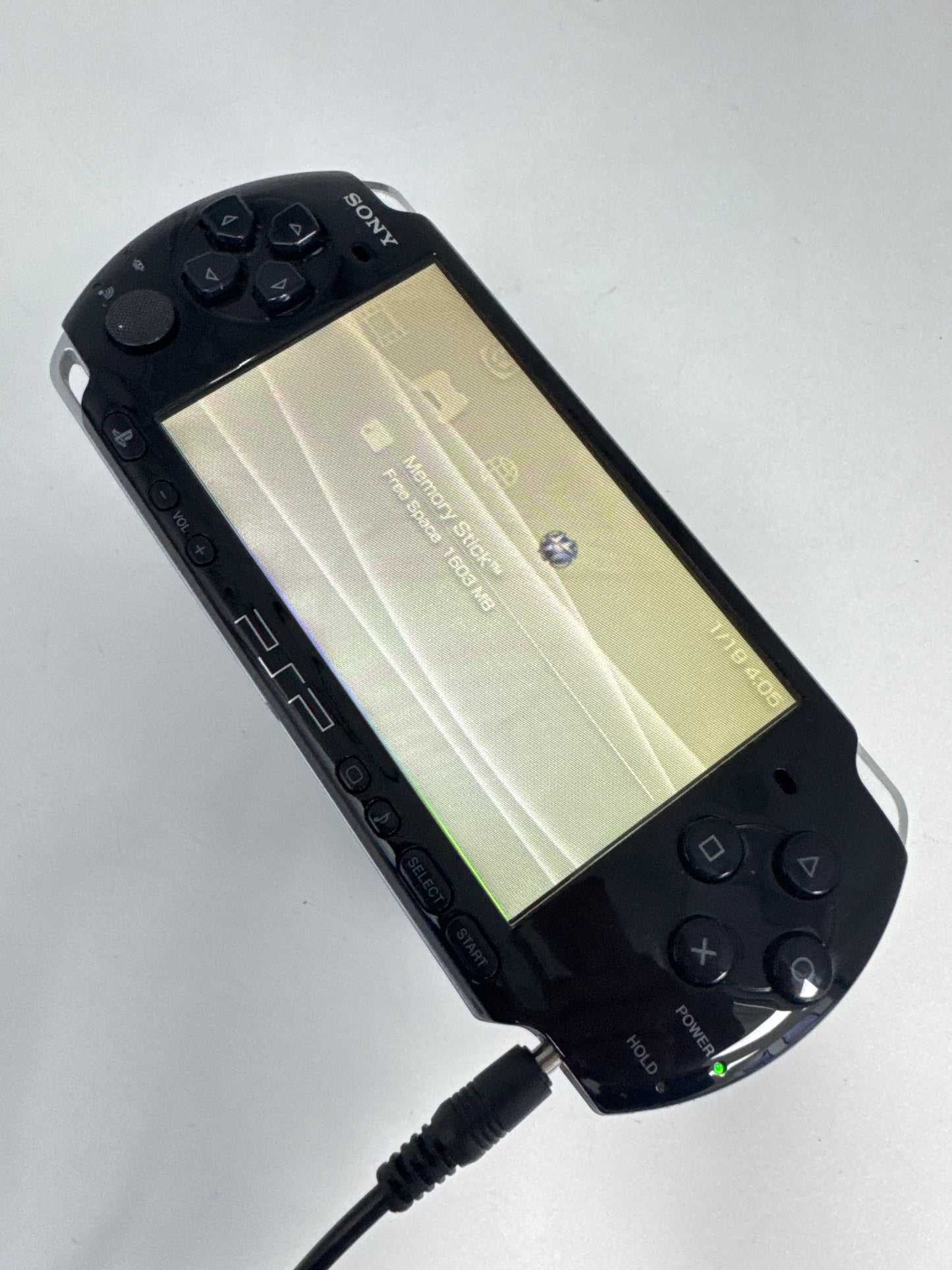 Sony PSP-3000 Black Console #241 No Battery or Lid No Charger AS IS