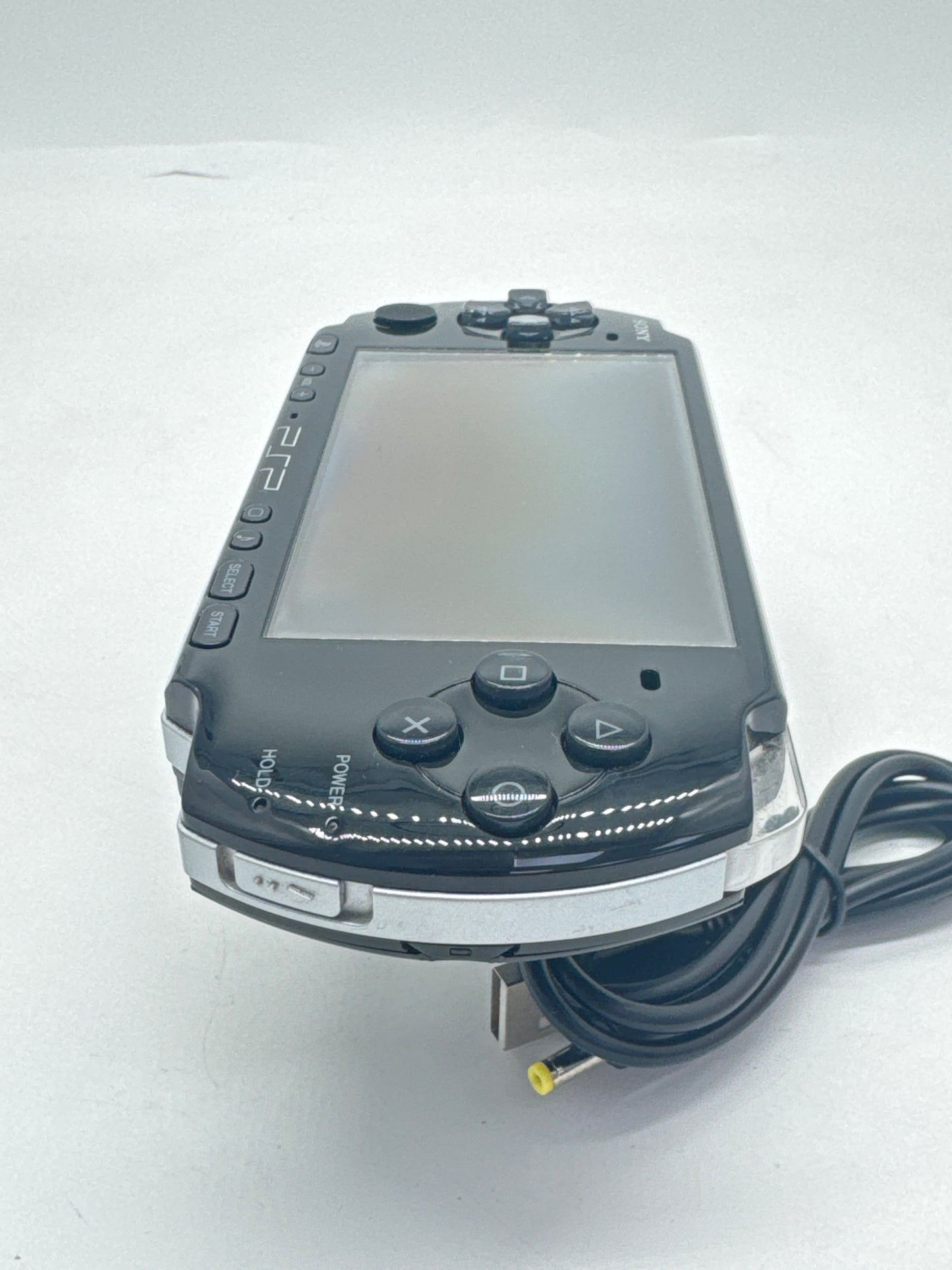 Sony PlayStation Portable PSP-3000 Piano Black Console #360 4GB Memory & Charger